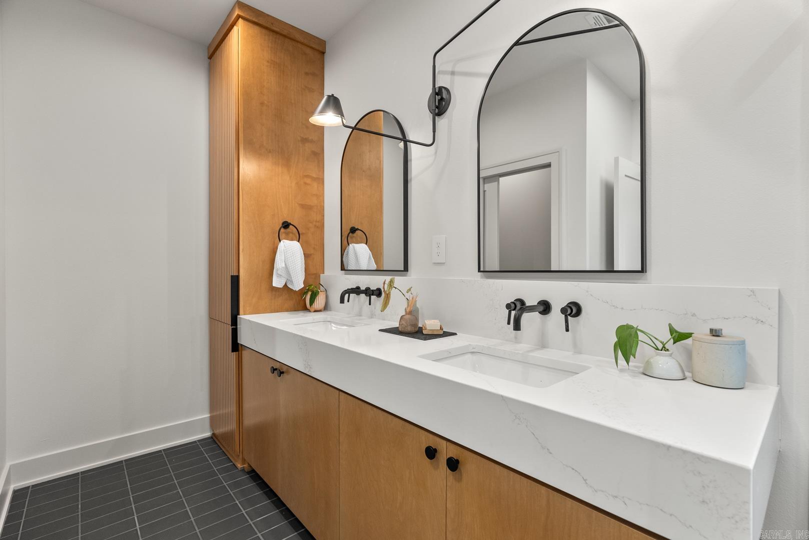 SYLVIA SPRINGS SUBDIVISION - Residential