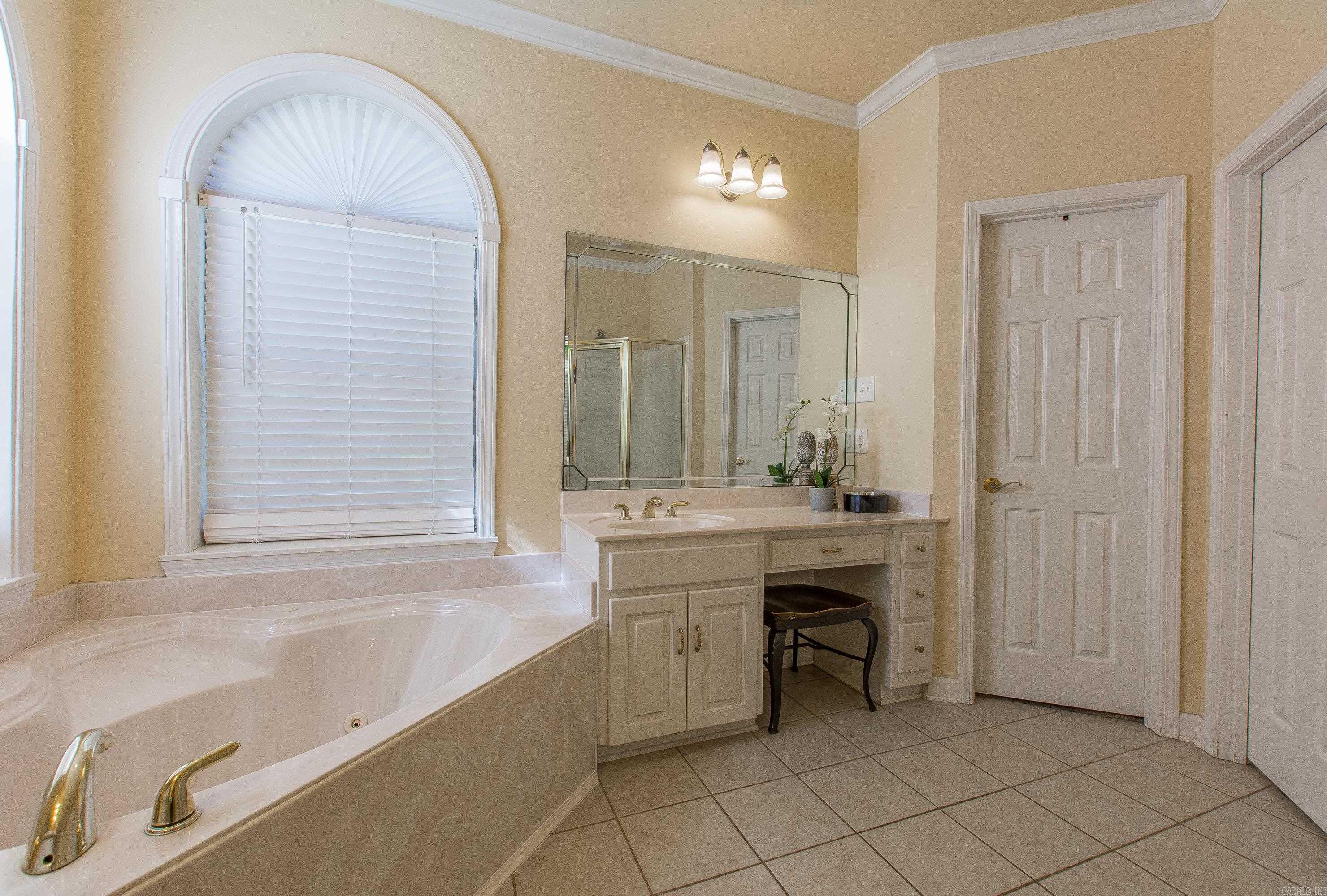 OAK RIDGE RANCH - Residential