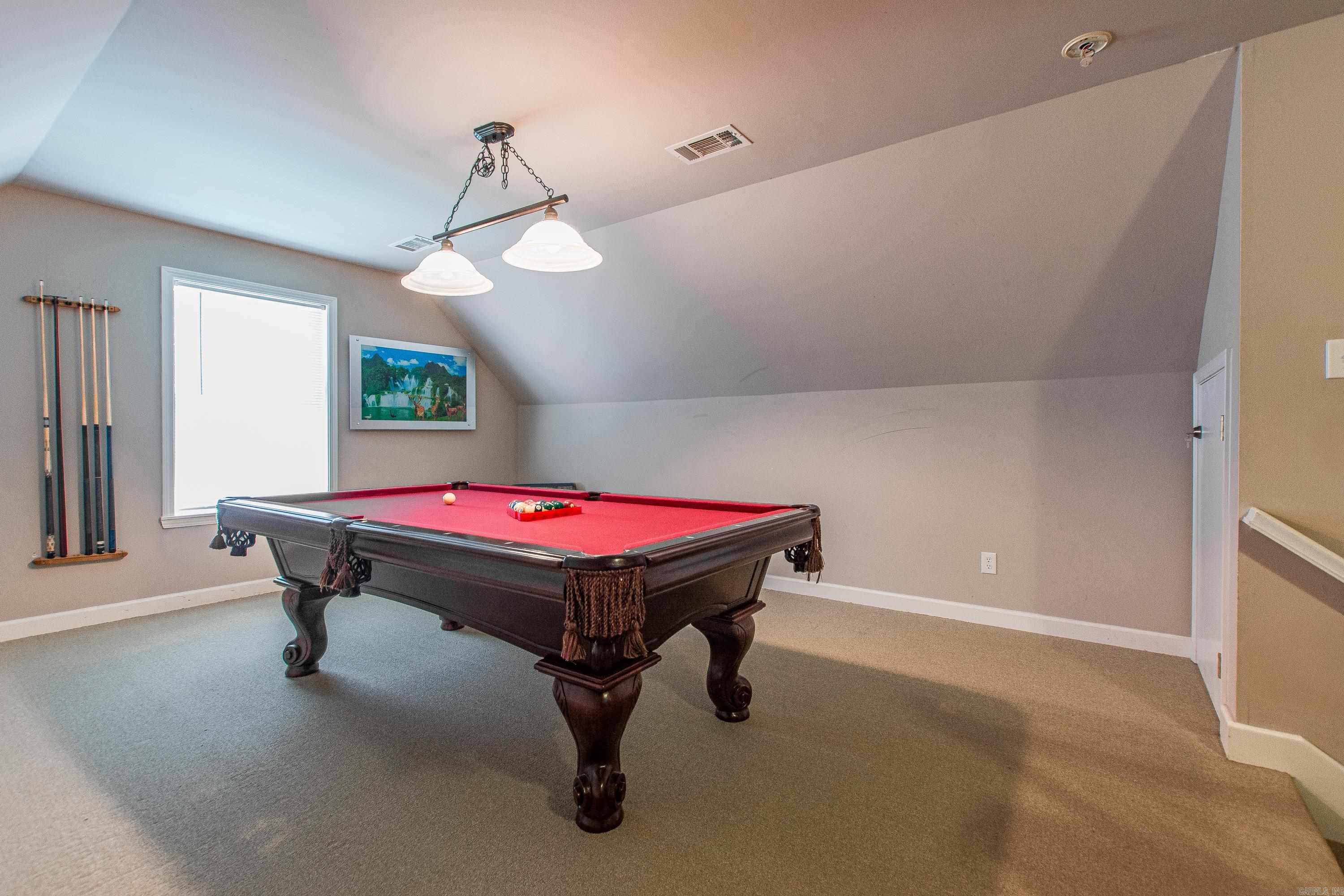 OAK RIDGE RANCH - Residential