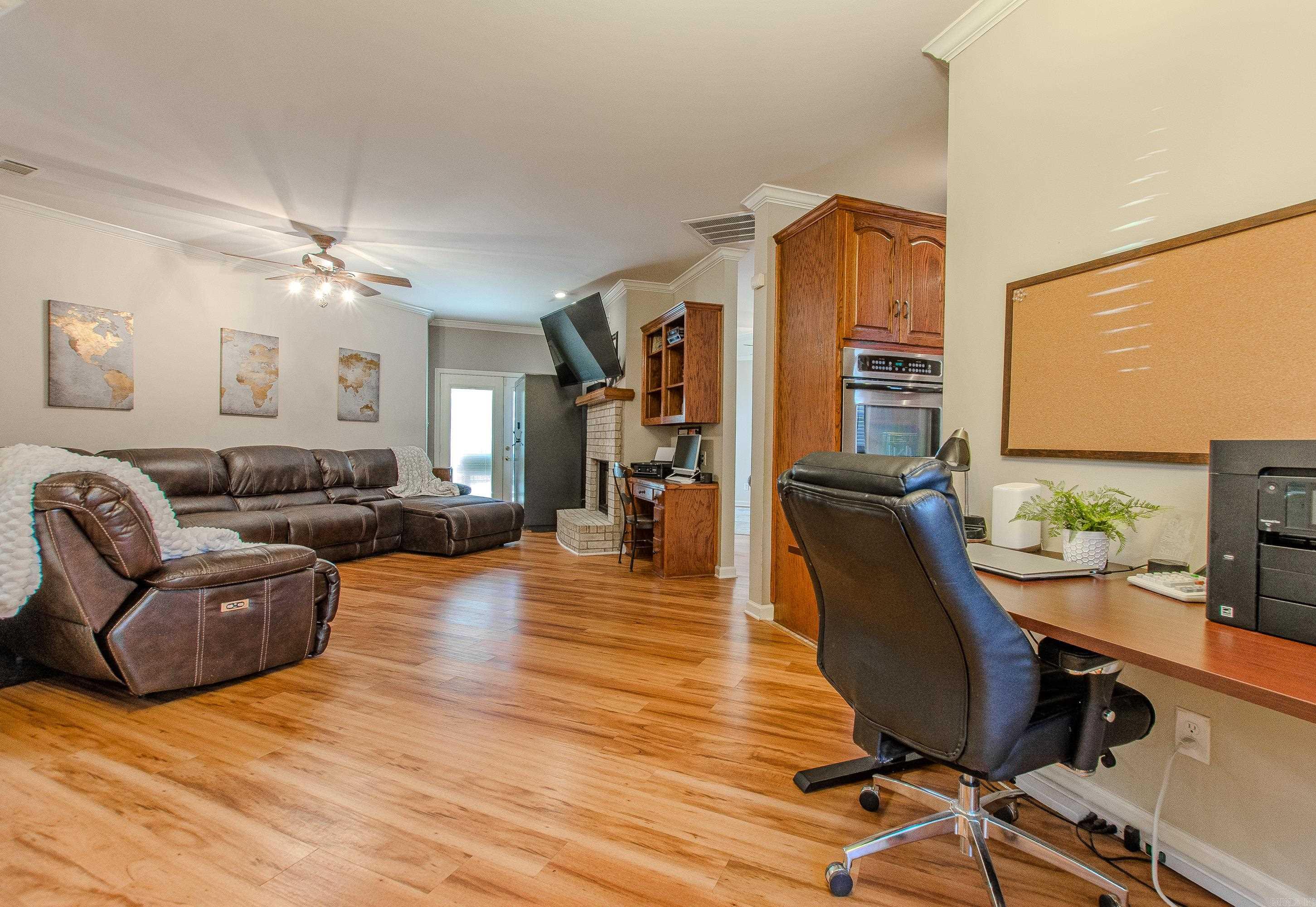 OAK RIDGE RANCH - Residential