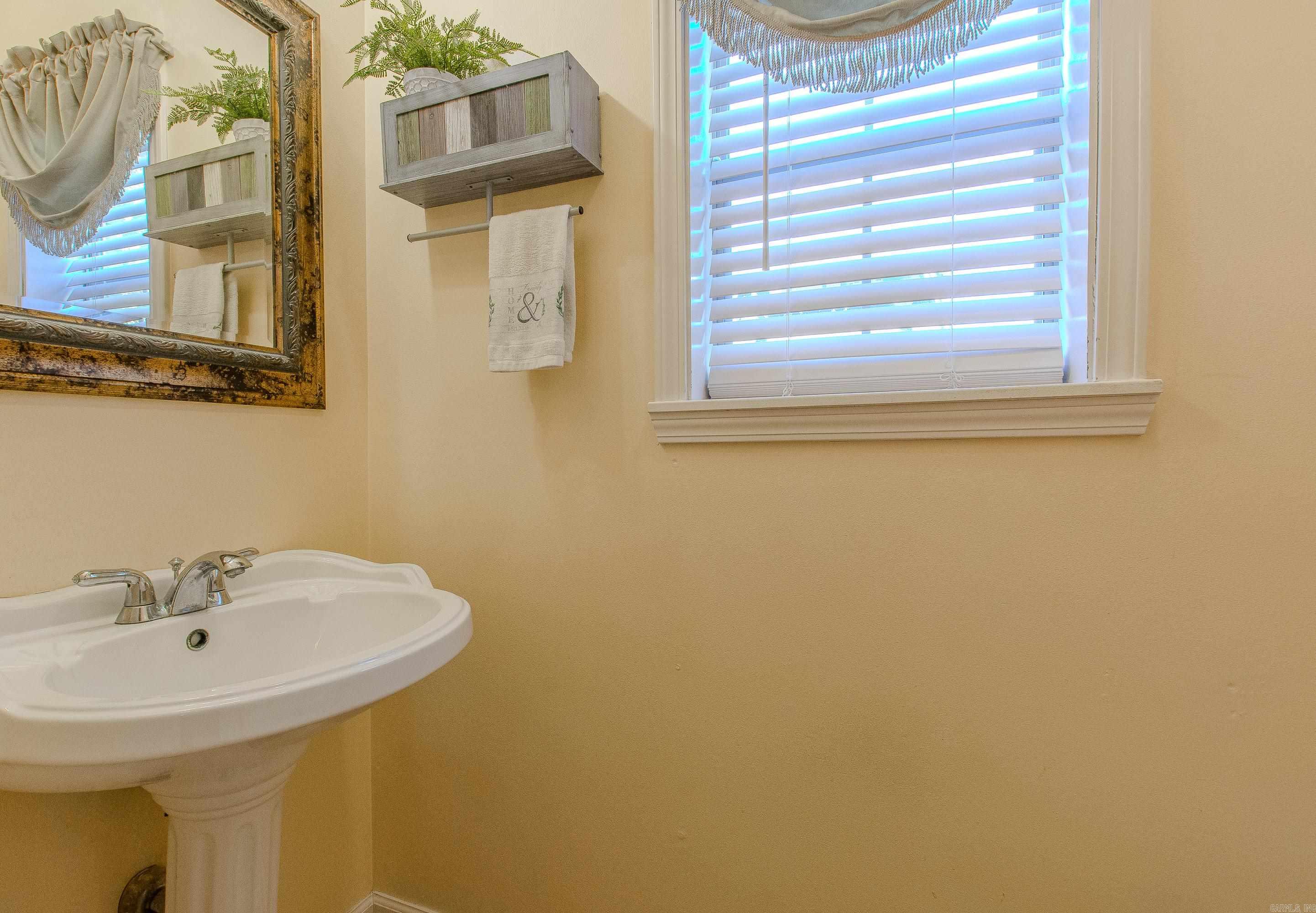 OAK RIDGE RANCH - Residential