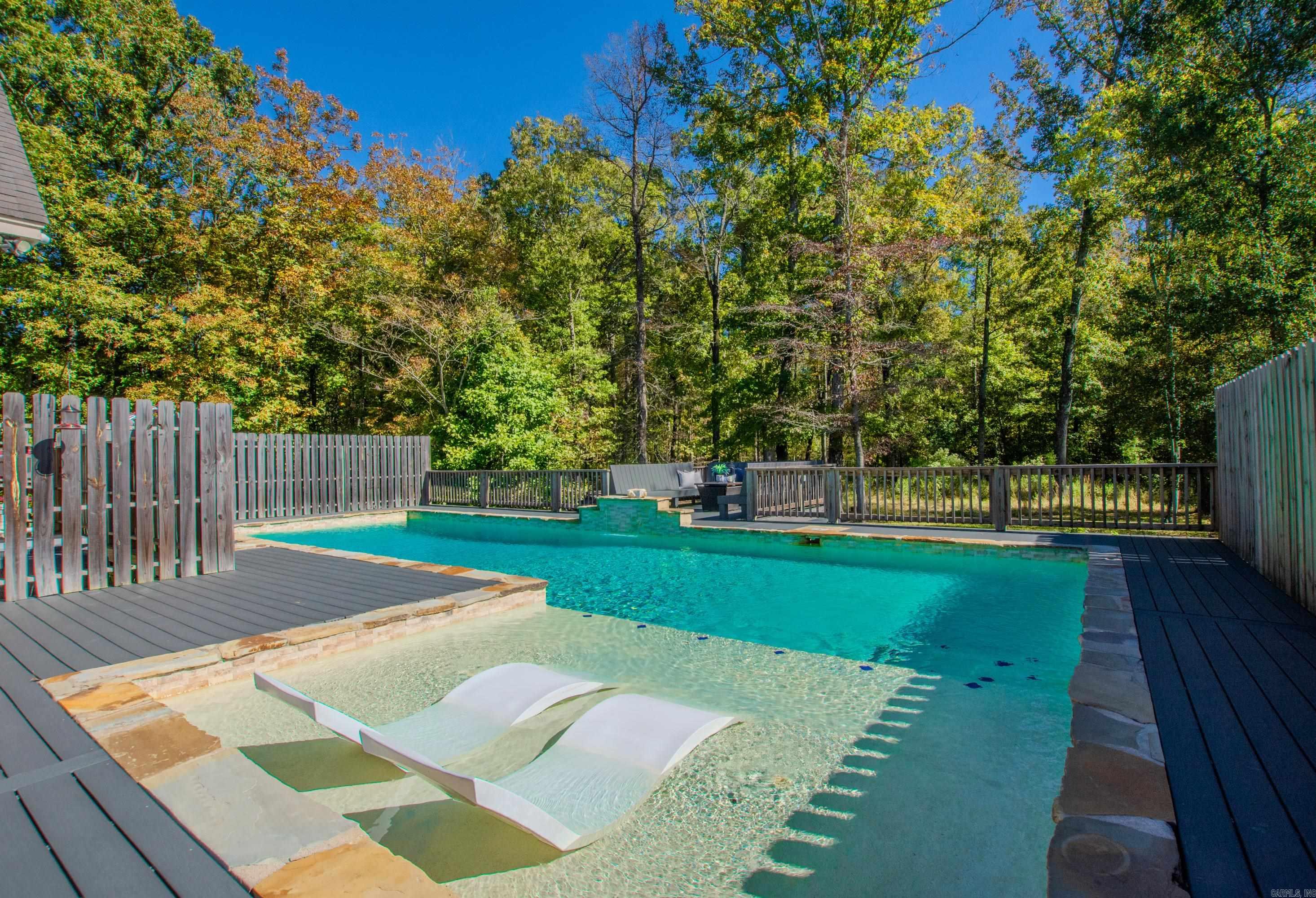 OAK RIDGE RANCH - Residential