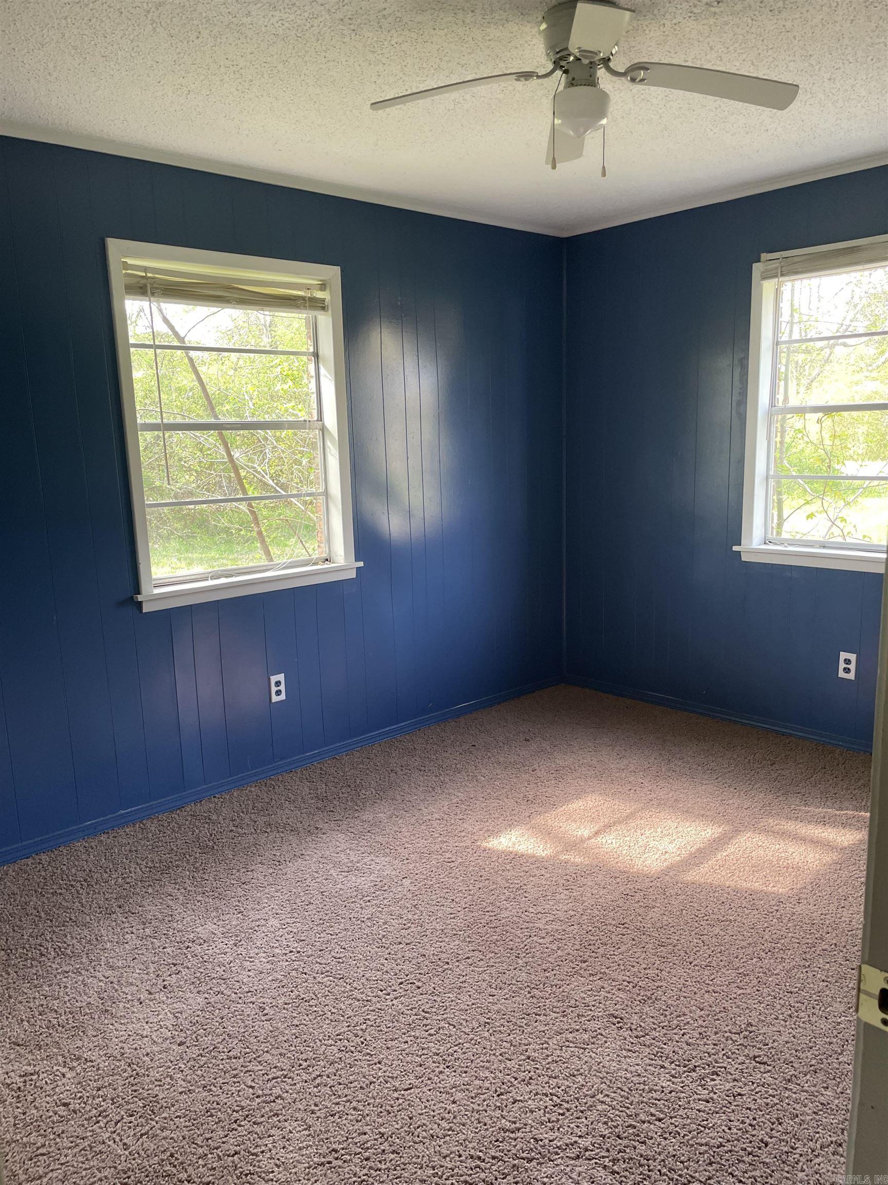 TOWN OF POYEN - Residential