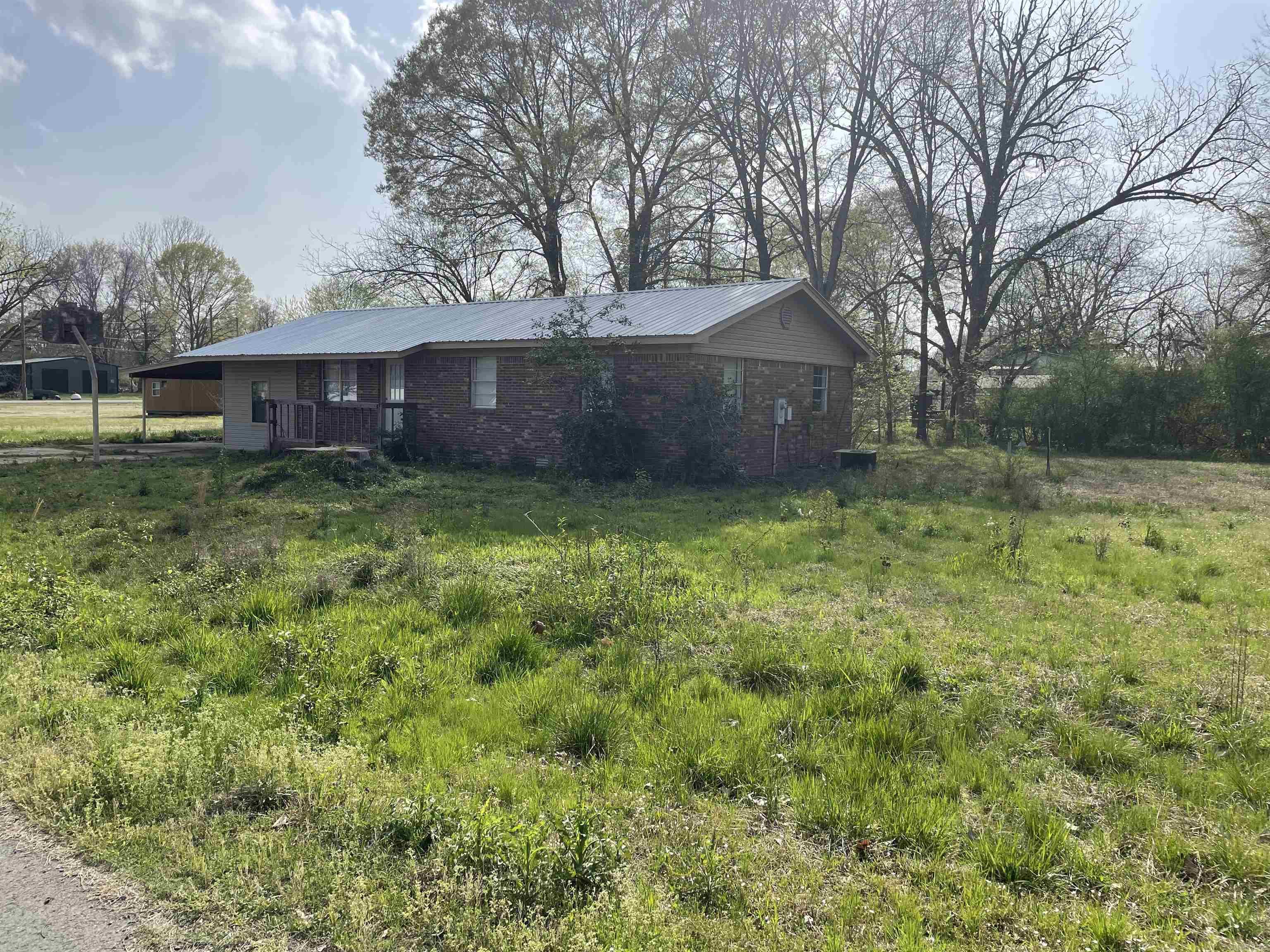 TOWN OF POYEN - Residential