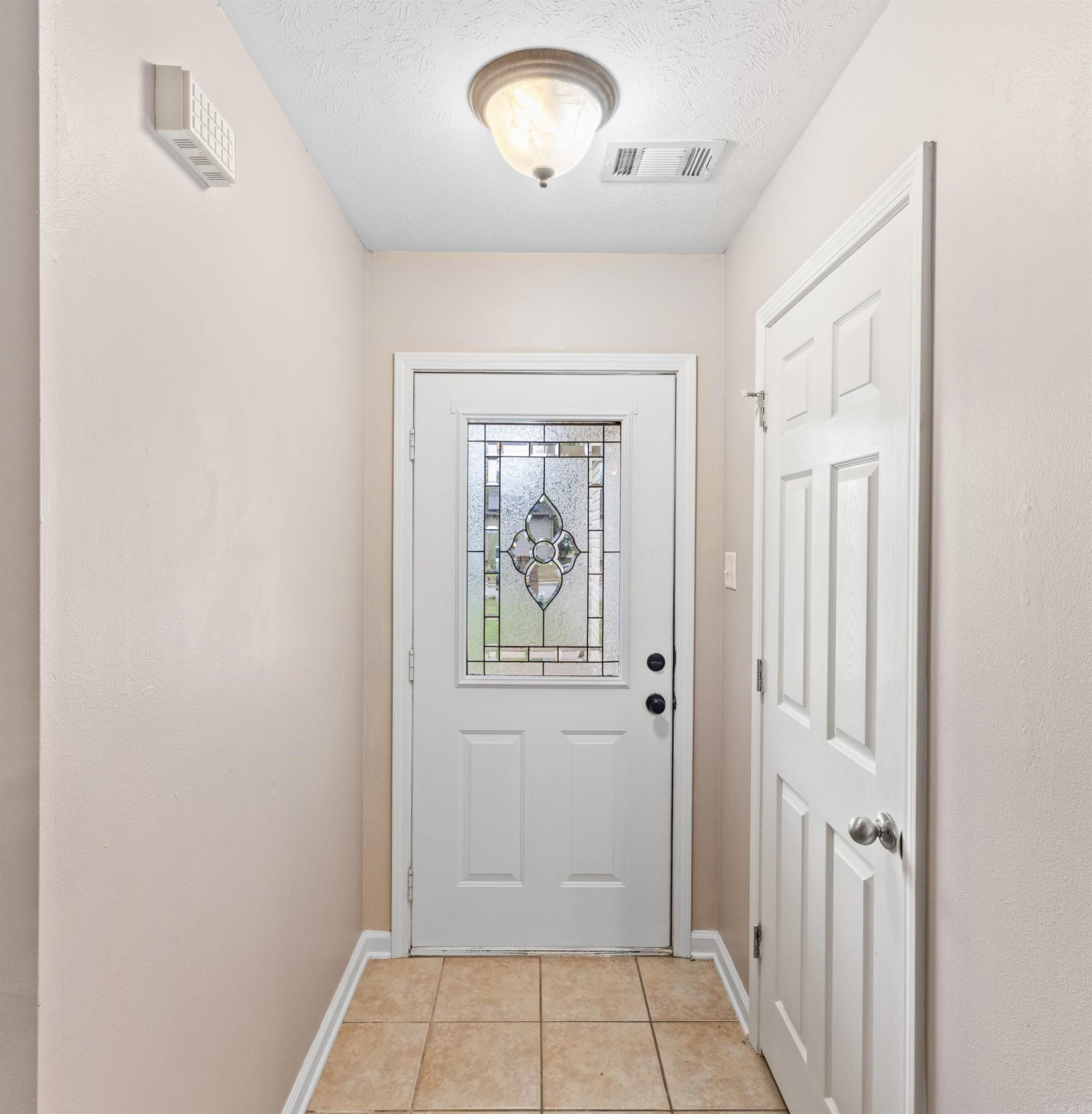 SILVER STREAK - Residential