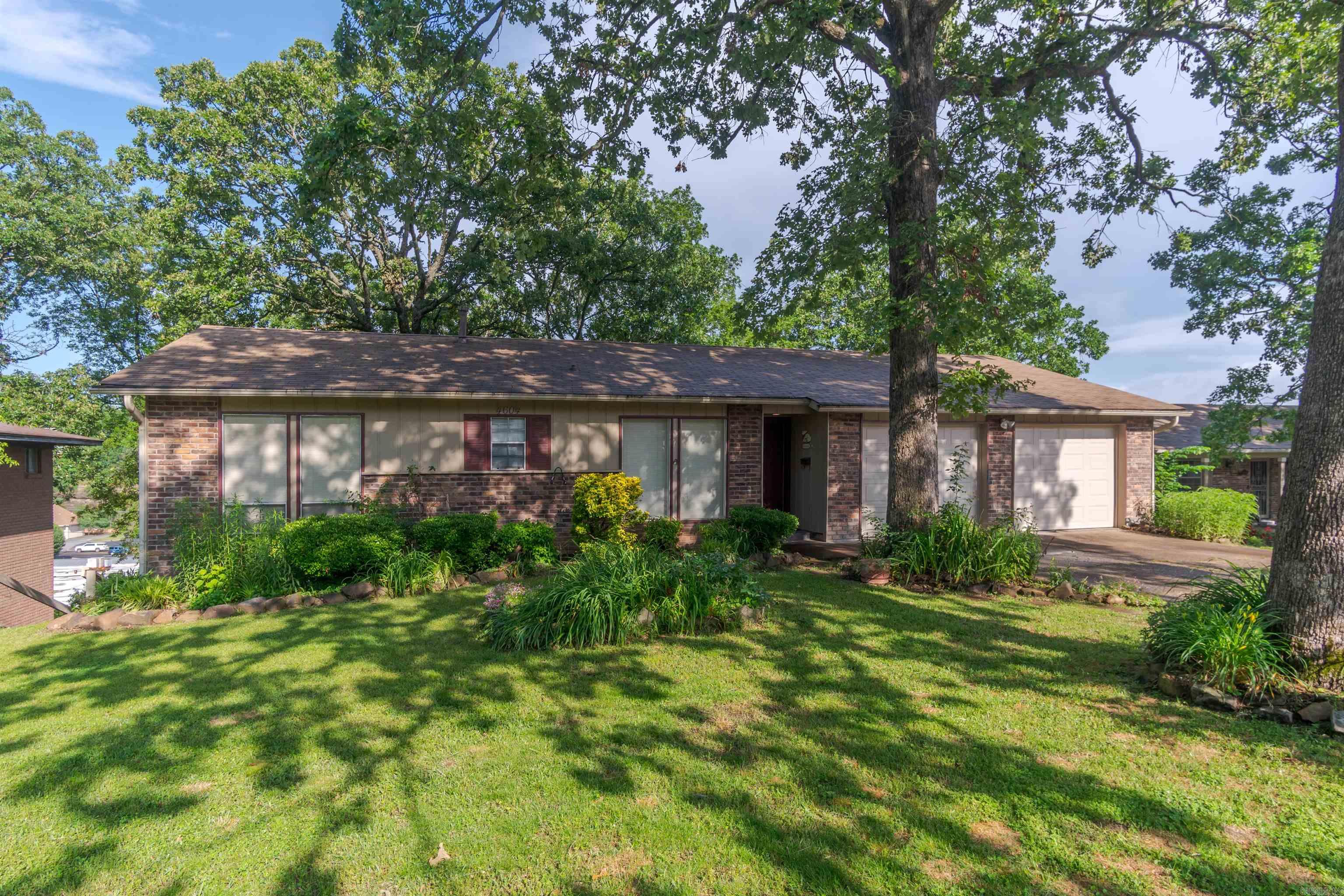 PARK HILL - Residential