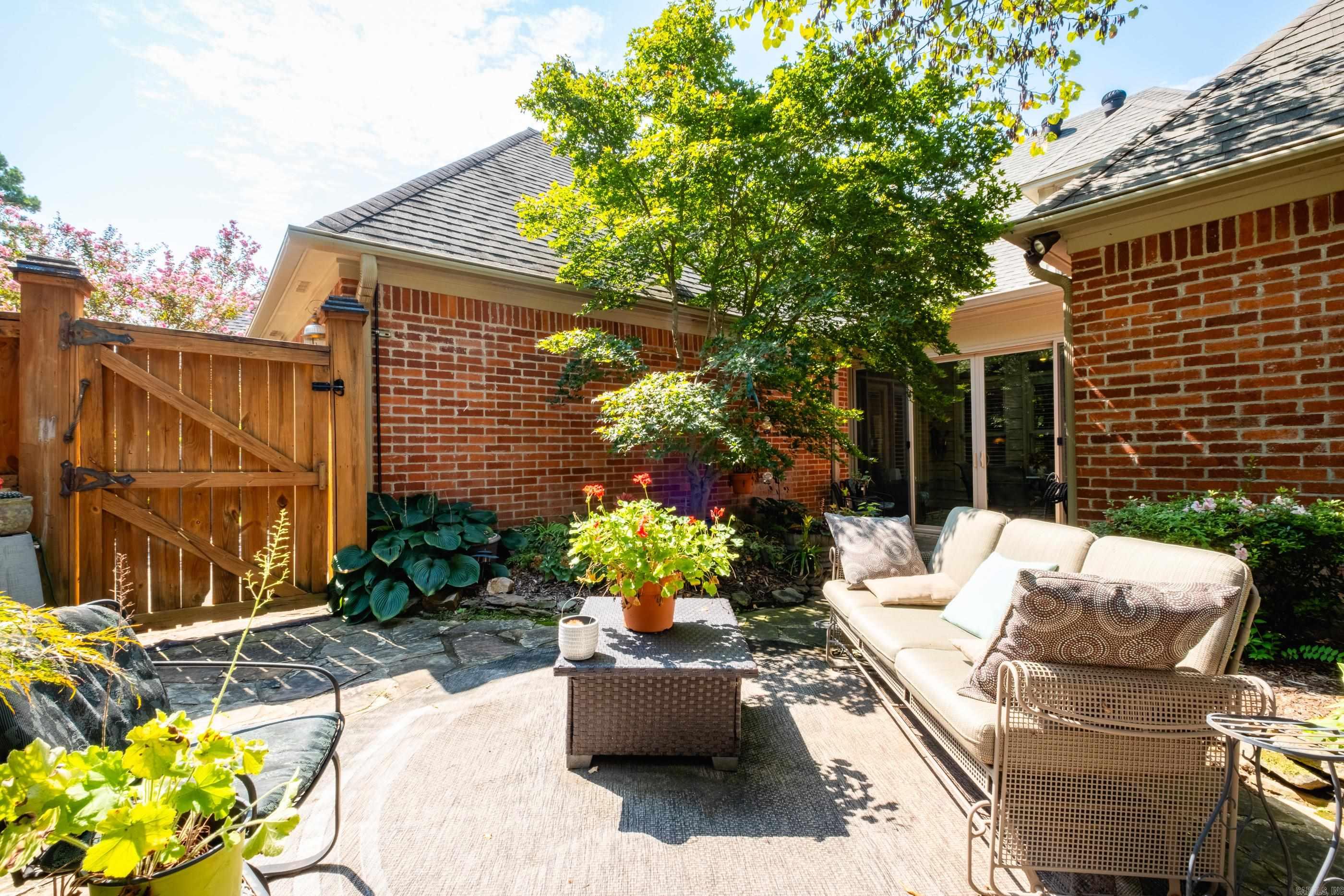 CHENAL VALLEY DUCLAIR COURT - Residential