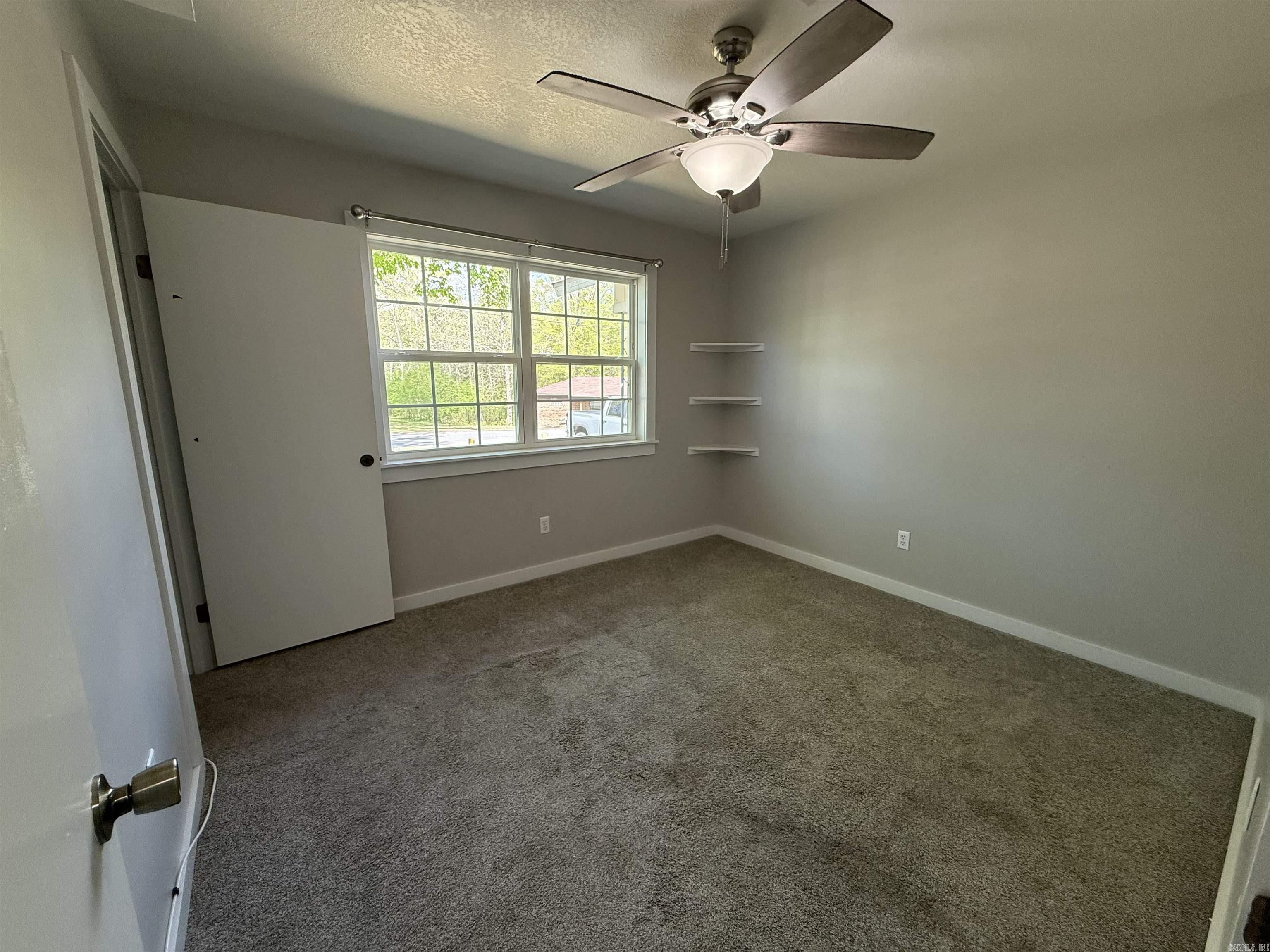 Meadowbrook I - Residential