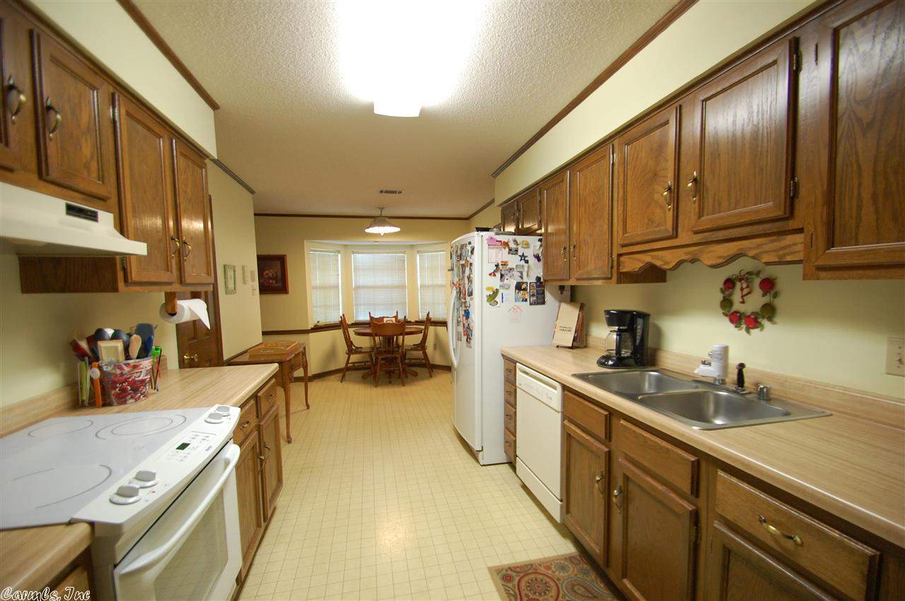 OTTER CREEK COMMUNITY - Residential