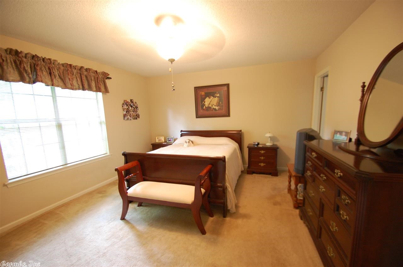 OTTER CREEK COMMUNITY - Residential