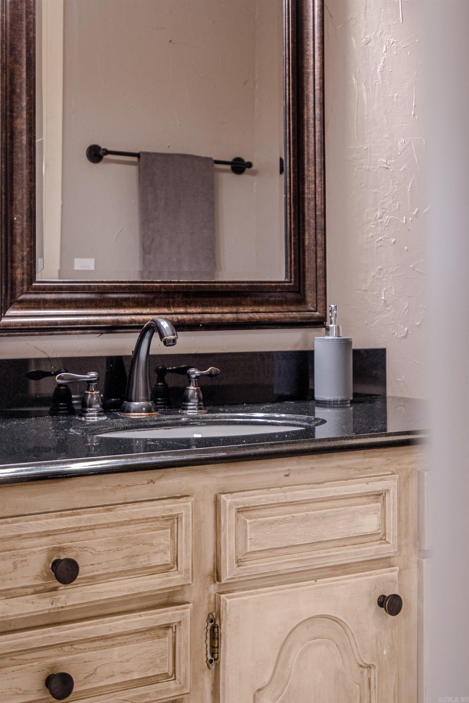 Castellon Courts #1 - Residential