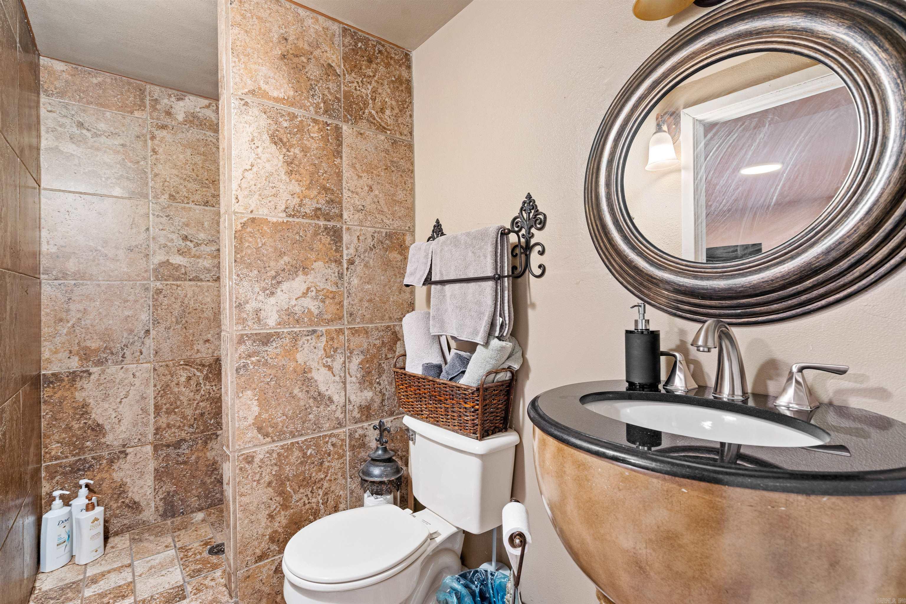 Castellon Courts #1 - Residential