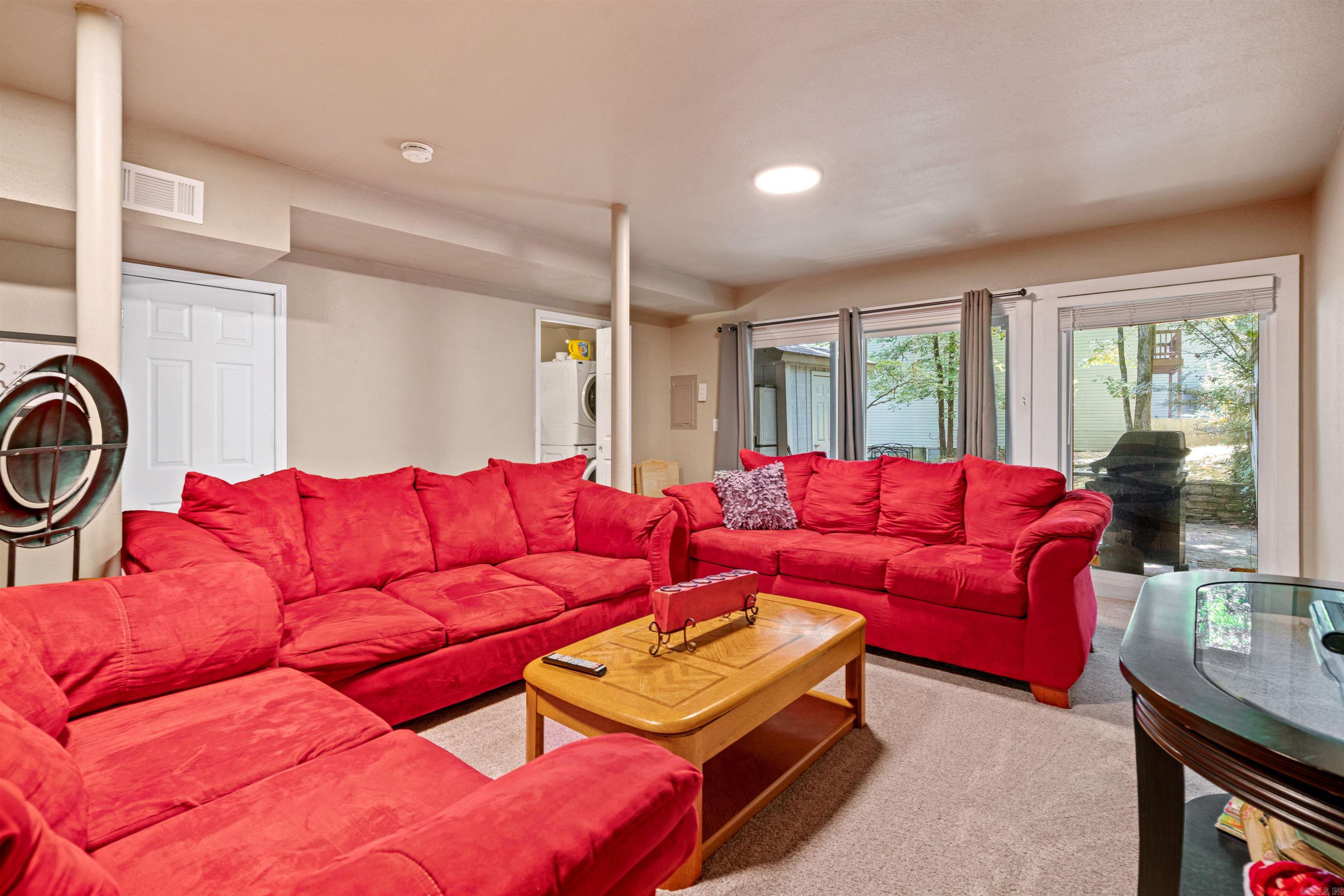 Castellon Courts #1 - Residential