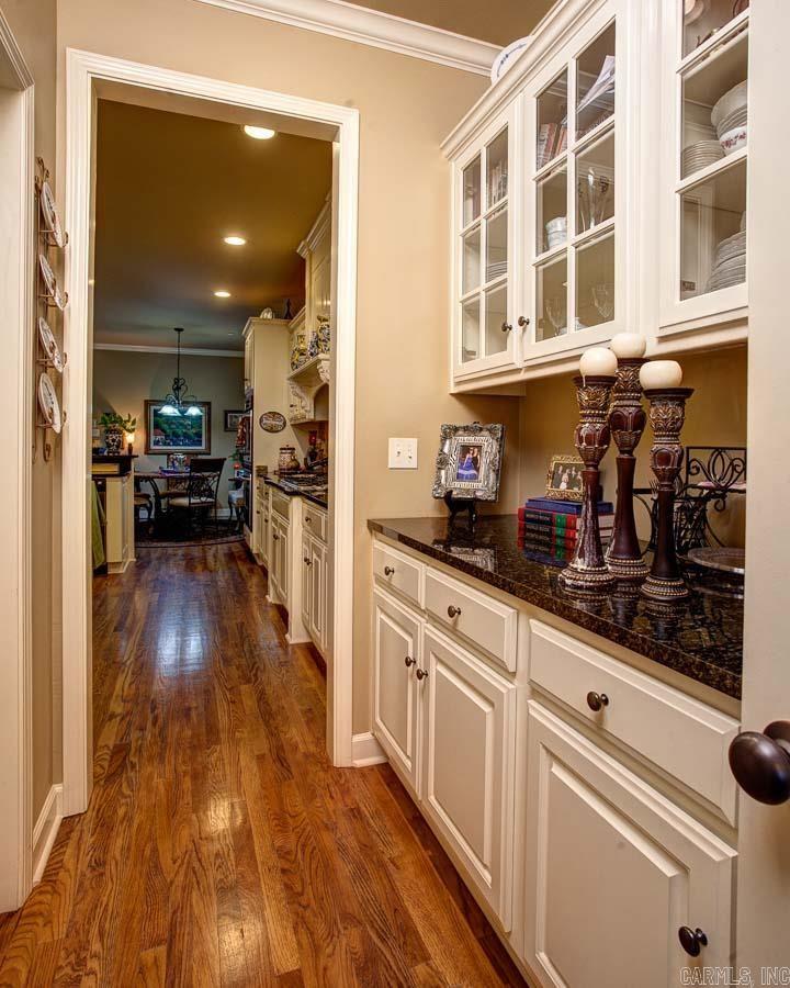 WOODLANDS EDGE - Residential