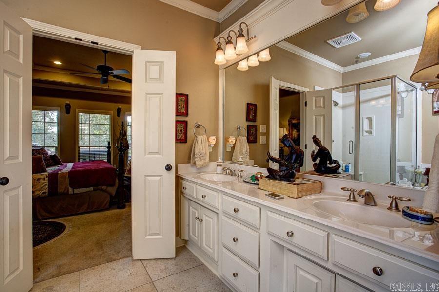 WOODLANDS EDGE - Residential