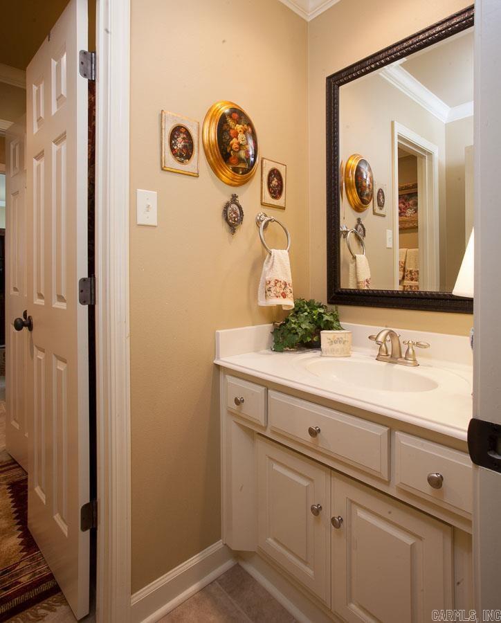 WOODLANDS EDGE - Residential