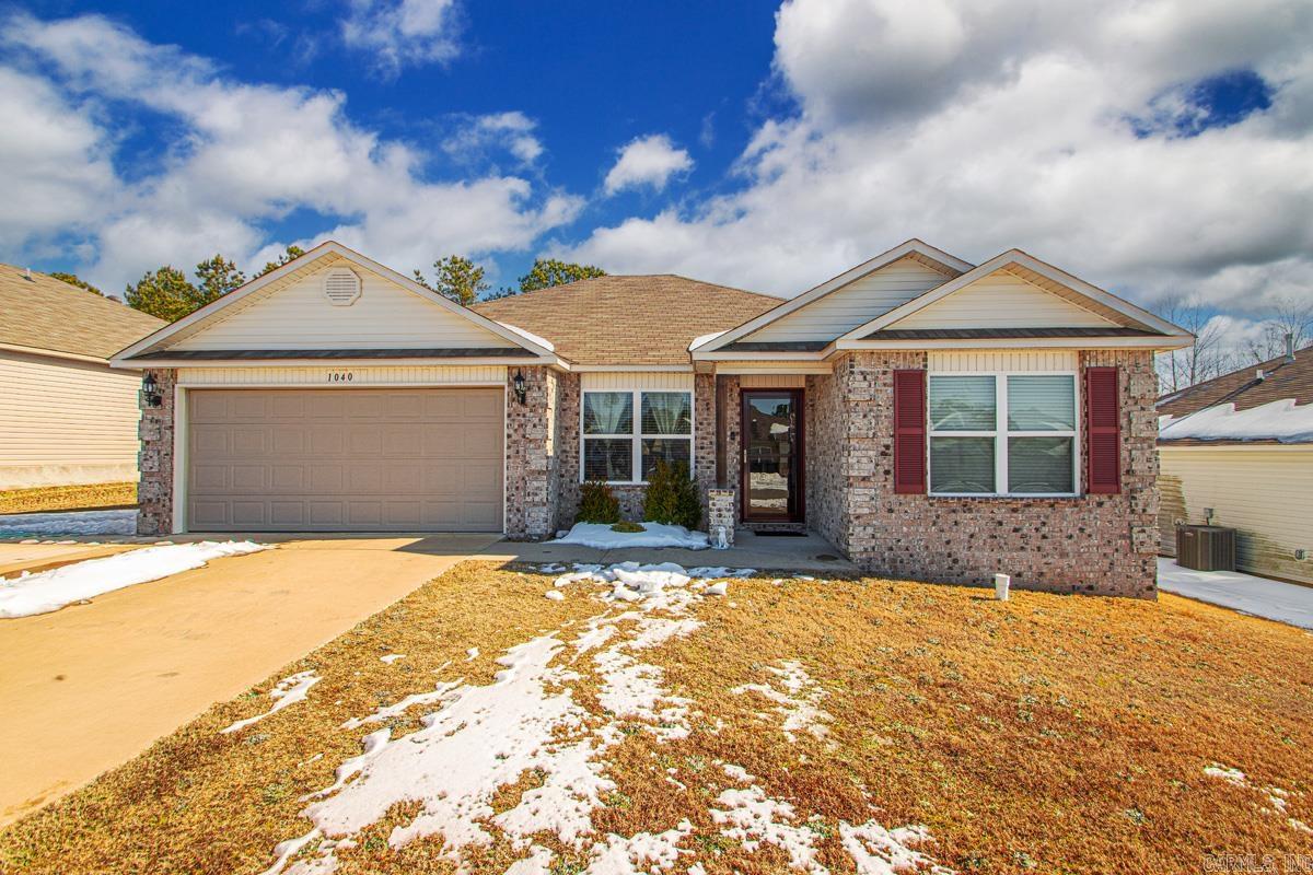 PARKWAY MEADOWS - Residential