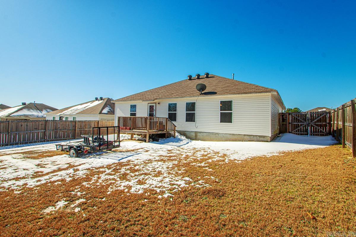 PARKWAY MEADOWS - Residential