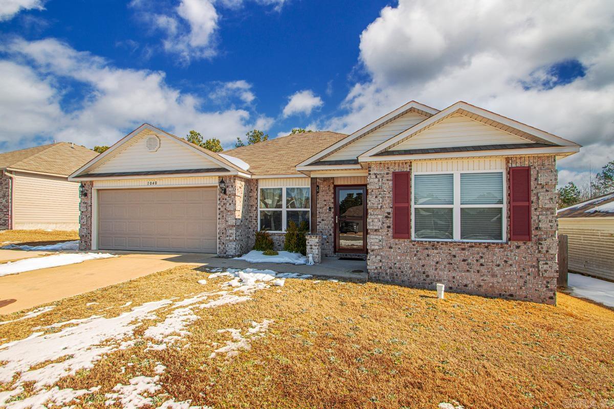 PARKWAY MEADOWS - Residential