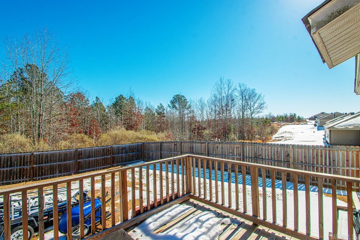 PARKWAY MEADOWS - Residential