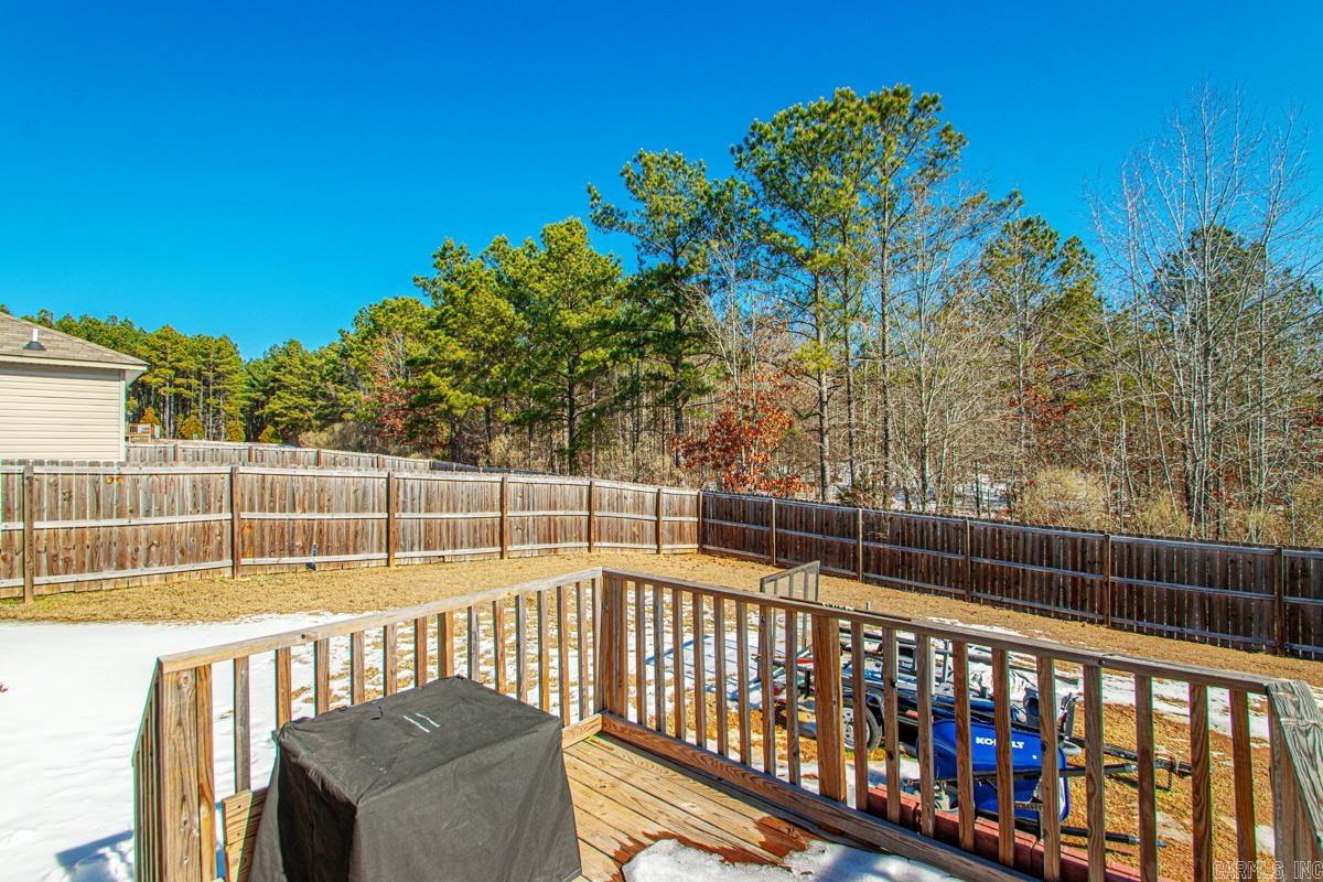 PARKWAY MEADOWS - Residential