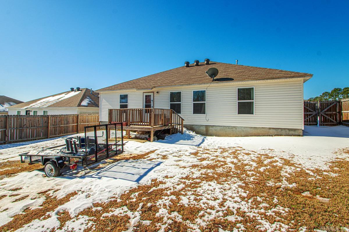 PARKWAY MEADOWS - Residential