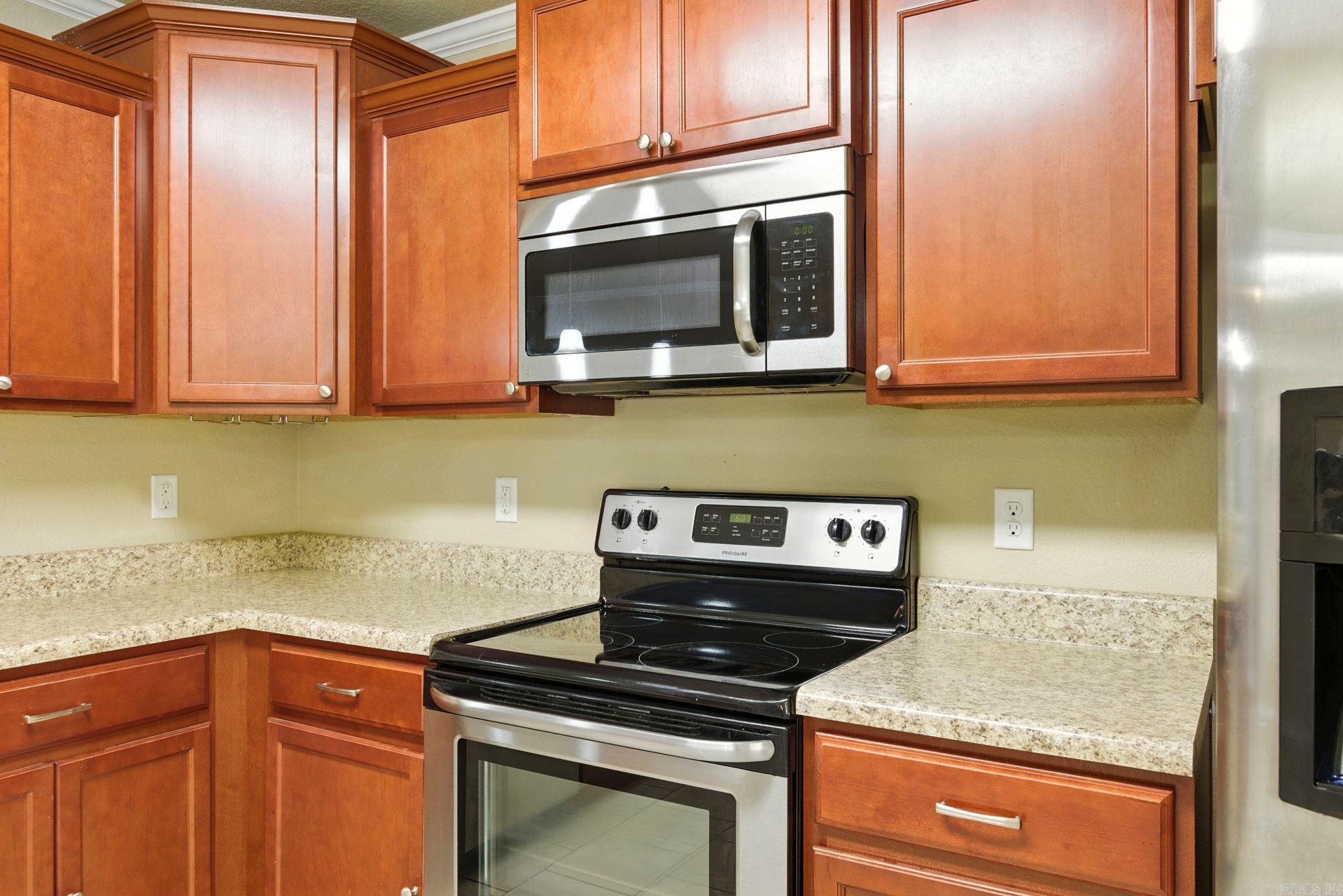 TRAMMEL ESTATES - Residential