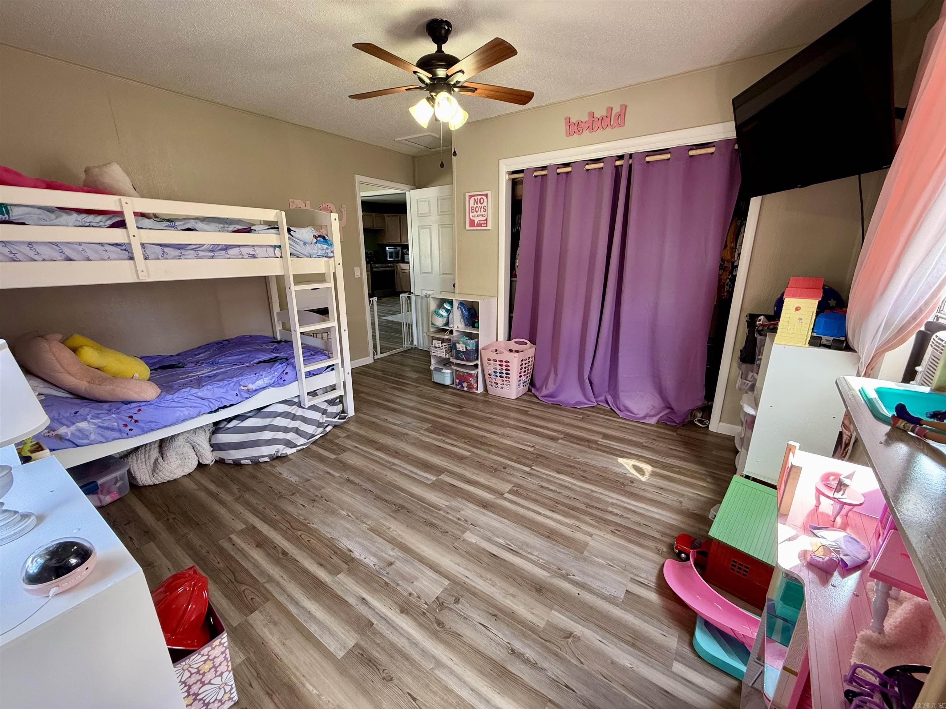 W A DOAK ESTATES - Residential