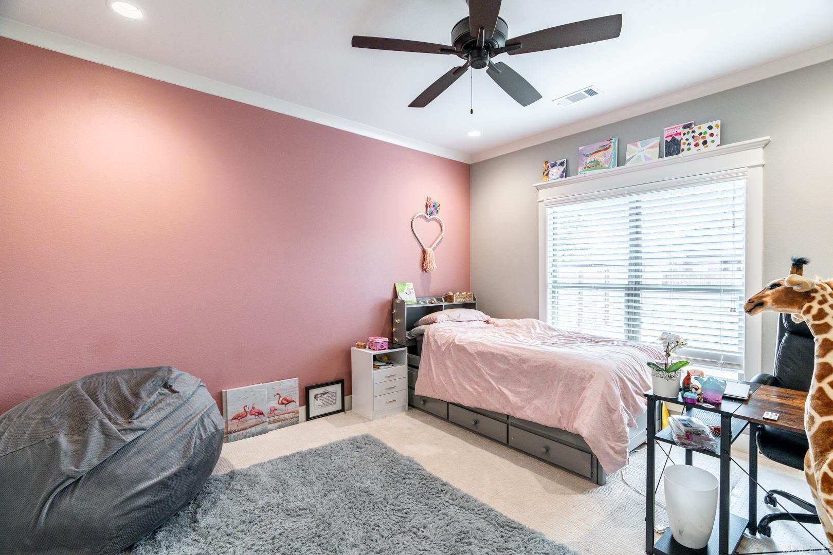 Salem Oaks - Residential