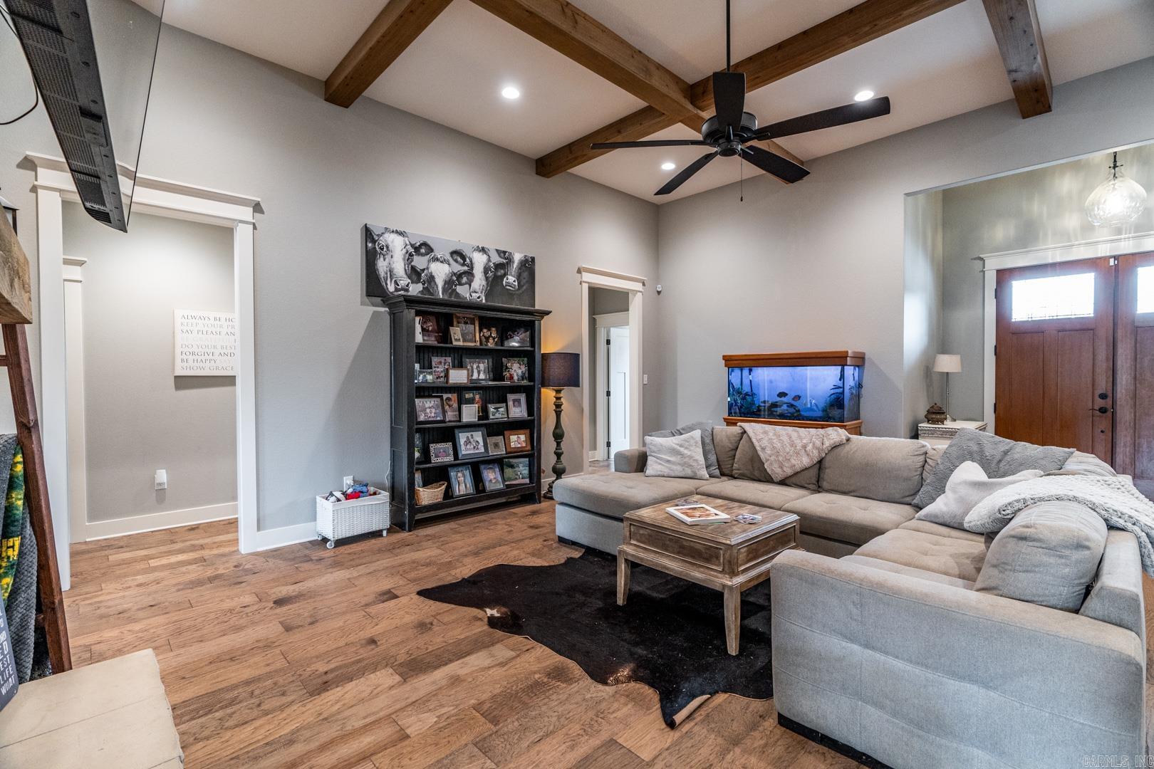 Salem Oaks - Residential