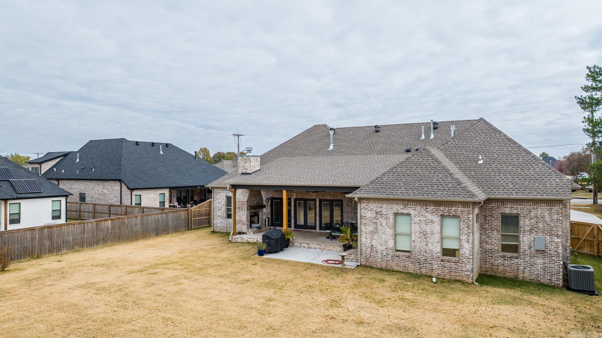Salem Oaks - Residential