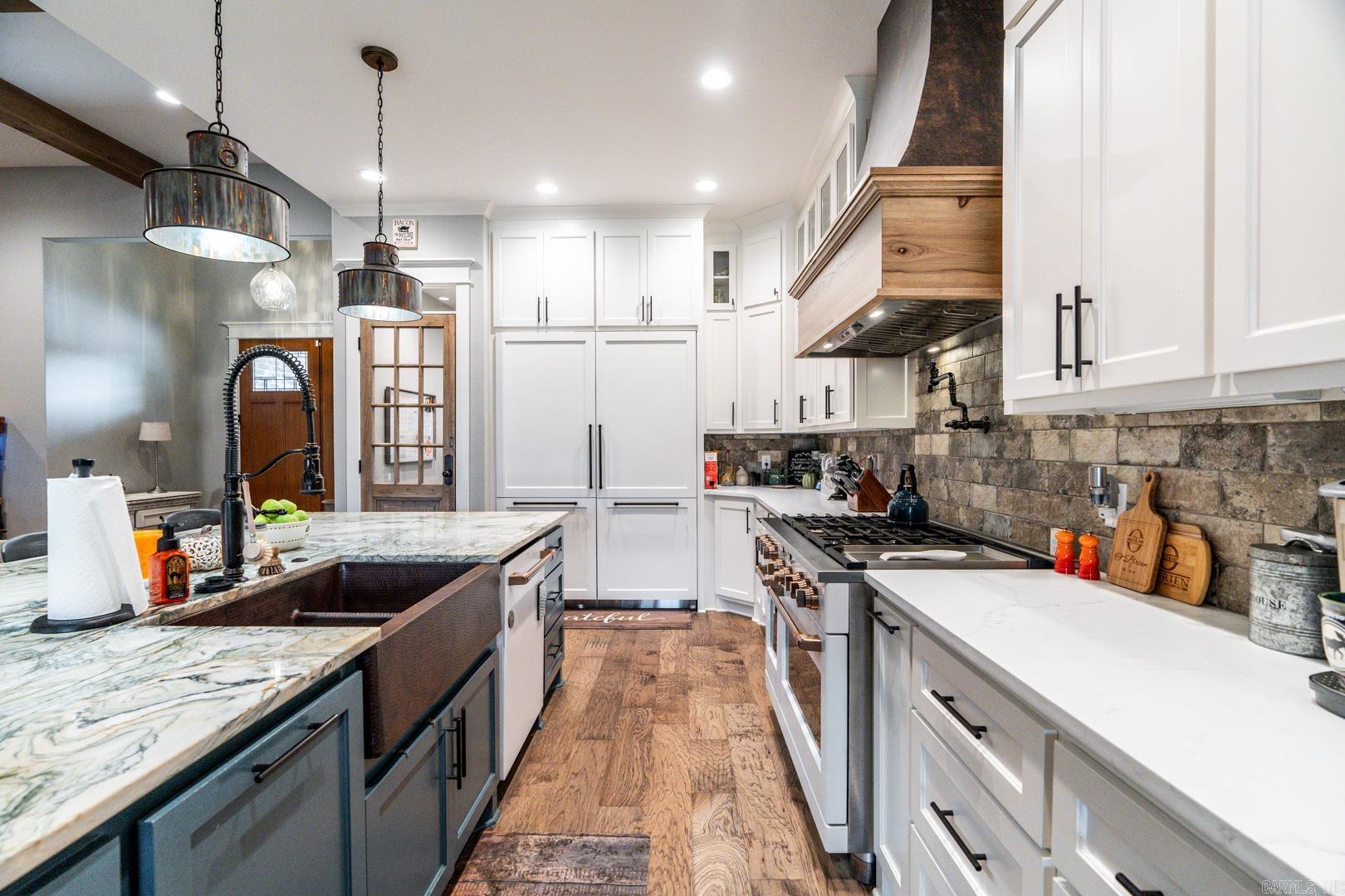 Salem Oaks - Residential