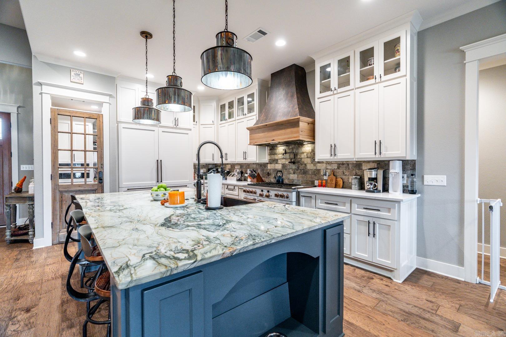 Salem Oaks - Residential