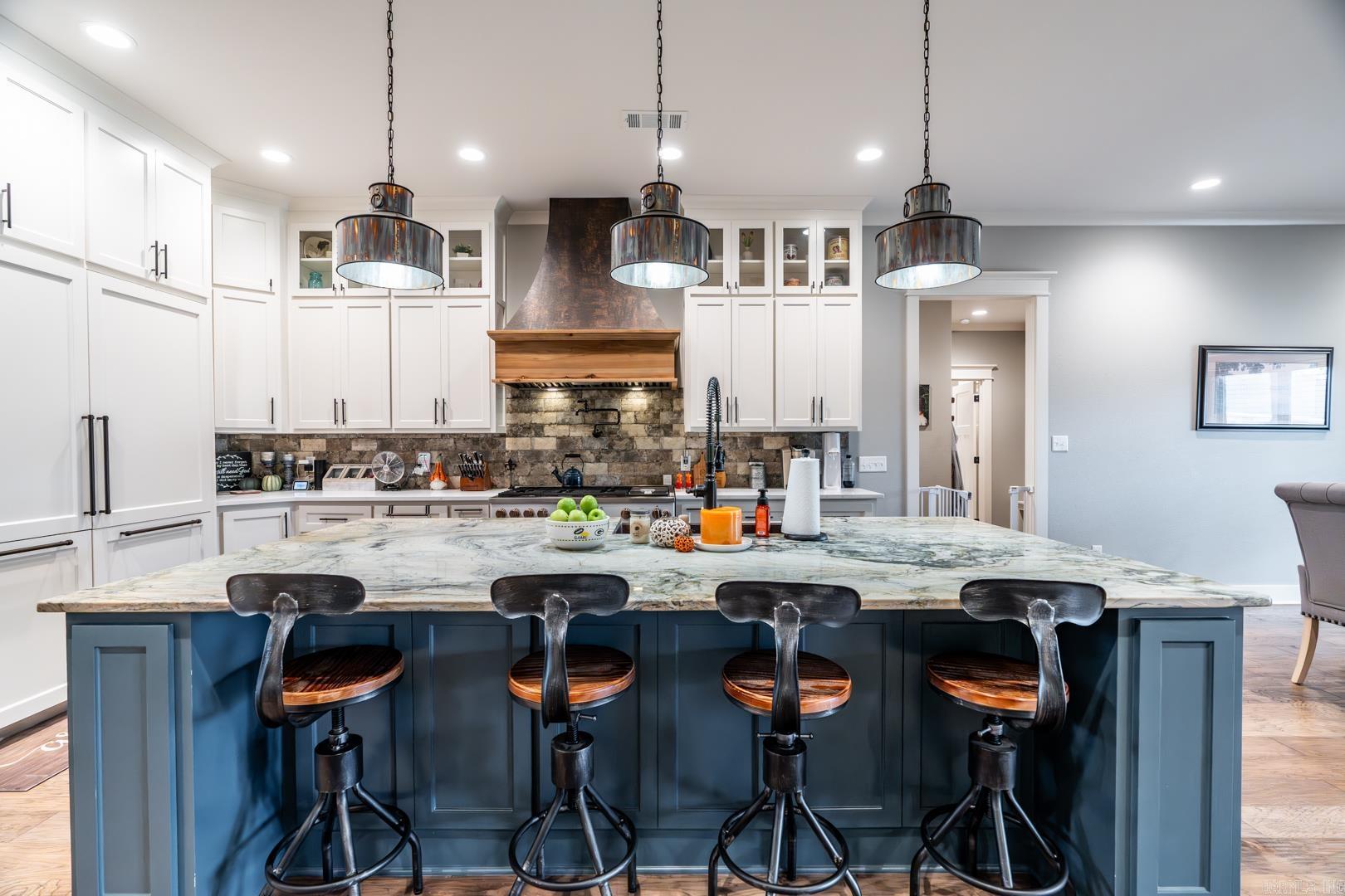 Salem Oaks - Residential