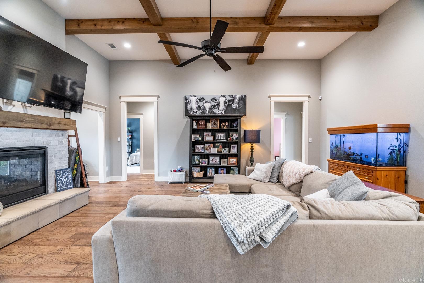 Salem Oaks - Residential