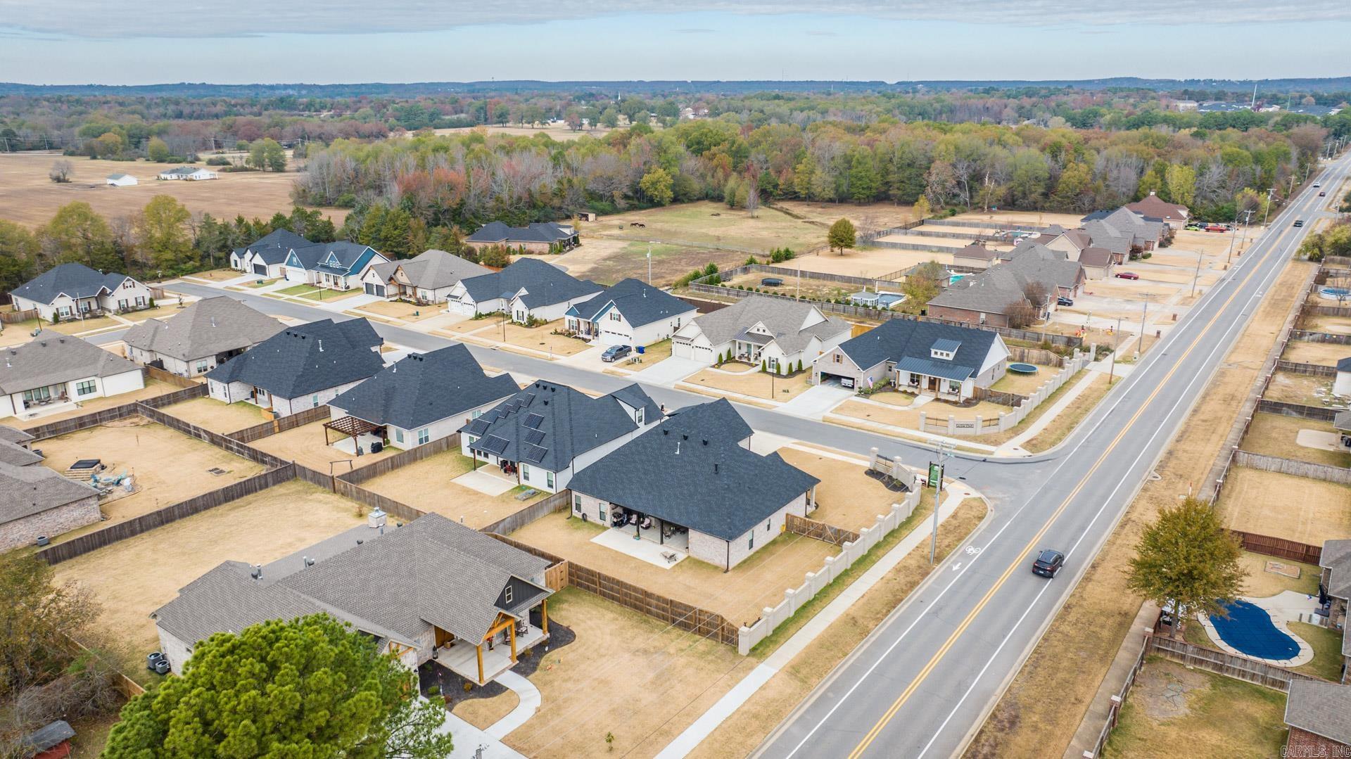 Salem Oaks - Residential