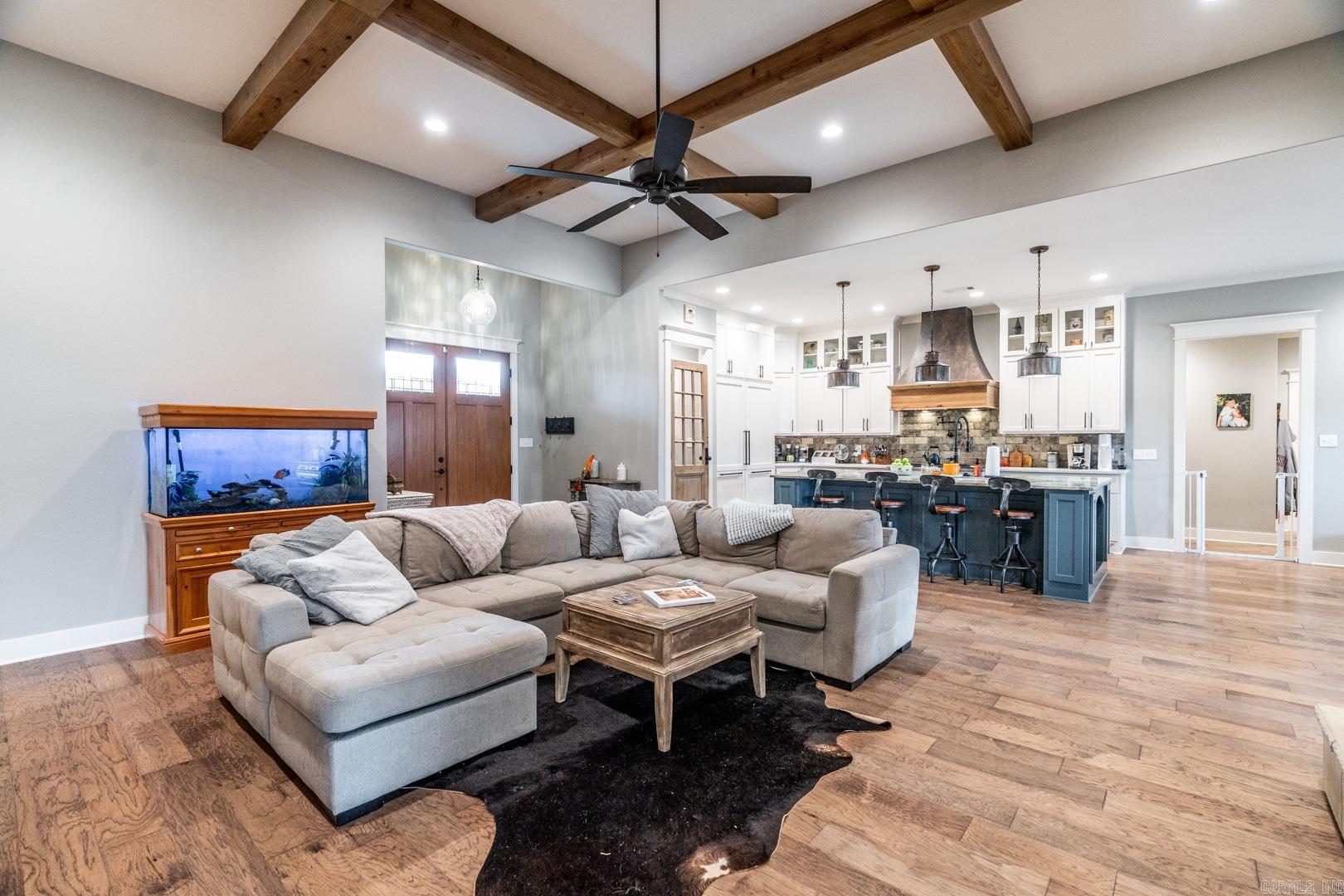 Salem Oaks - Residential