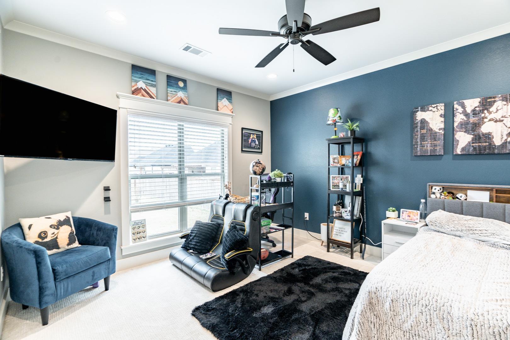Salem Oaks - Residential