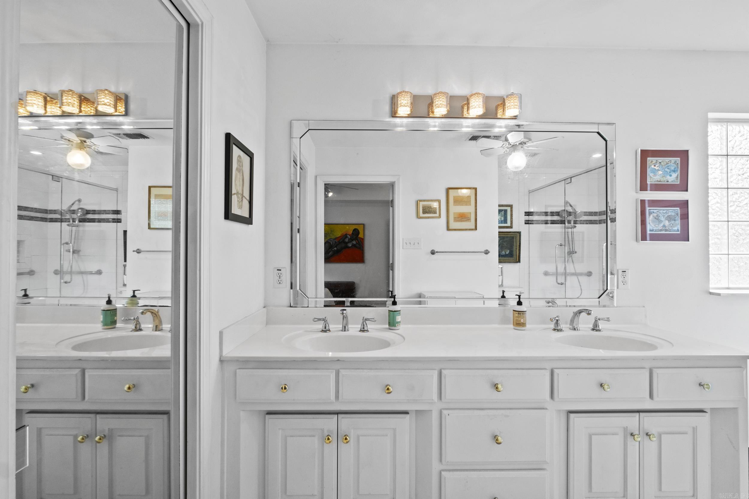 PARK HILL - Residential