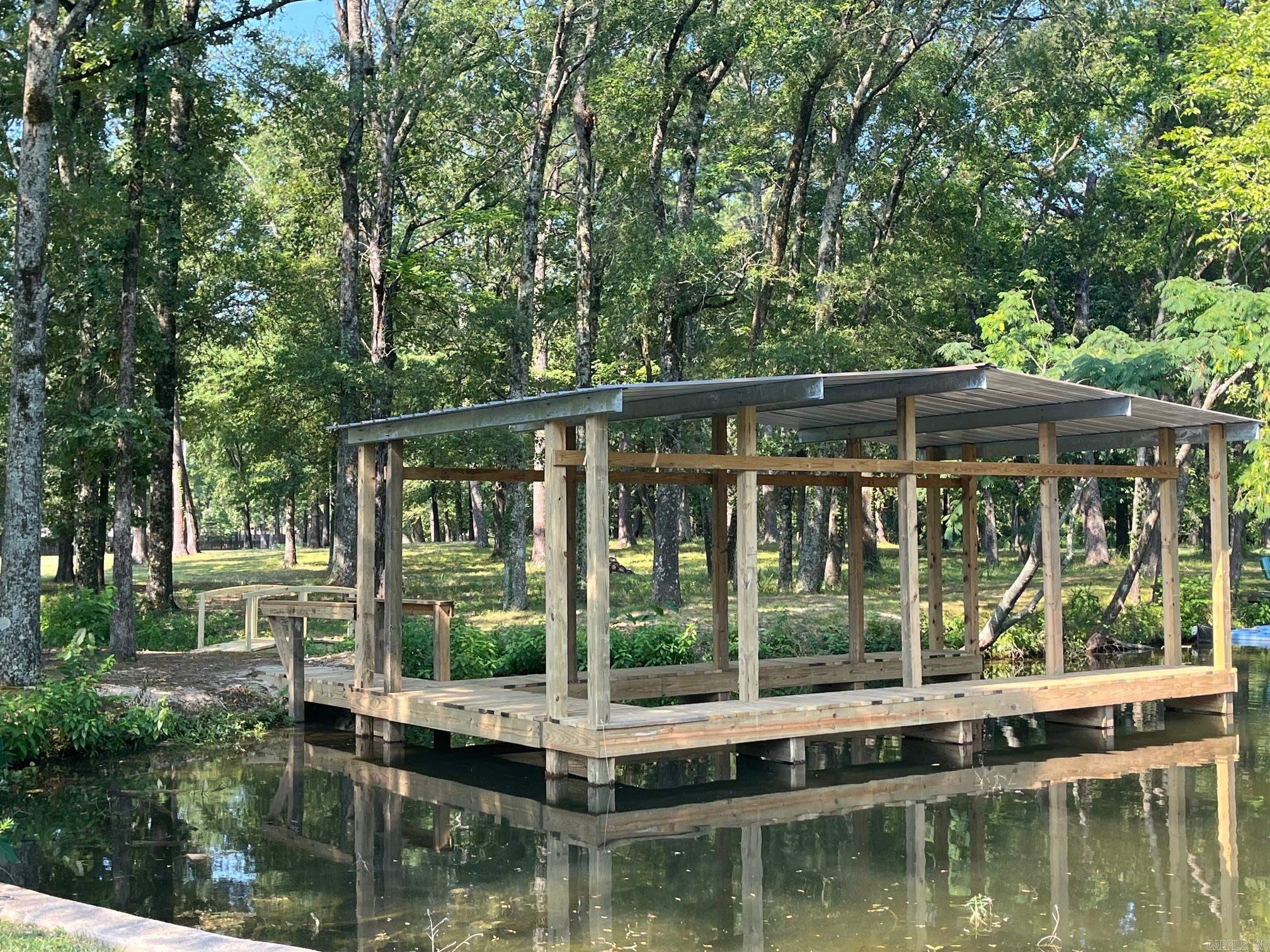 Caroline Acres - Residential