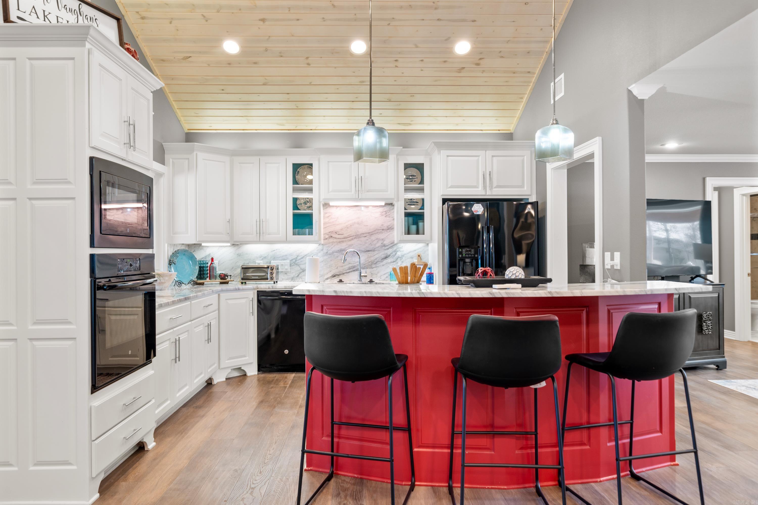 Caroline Acres - Residential