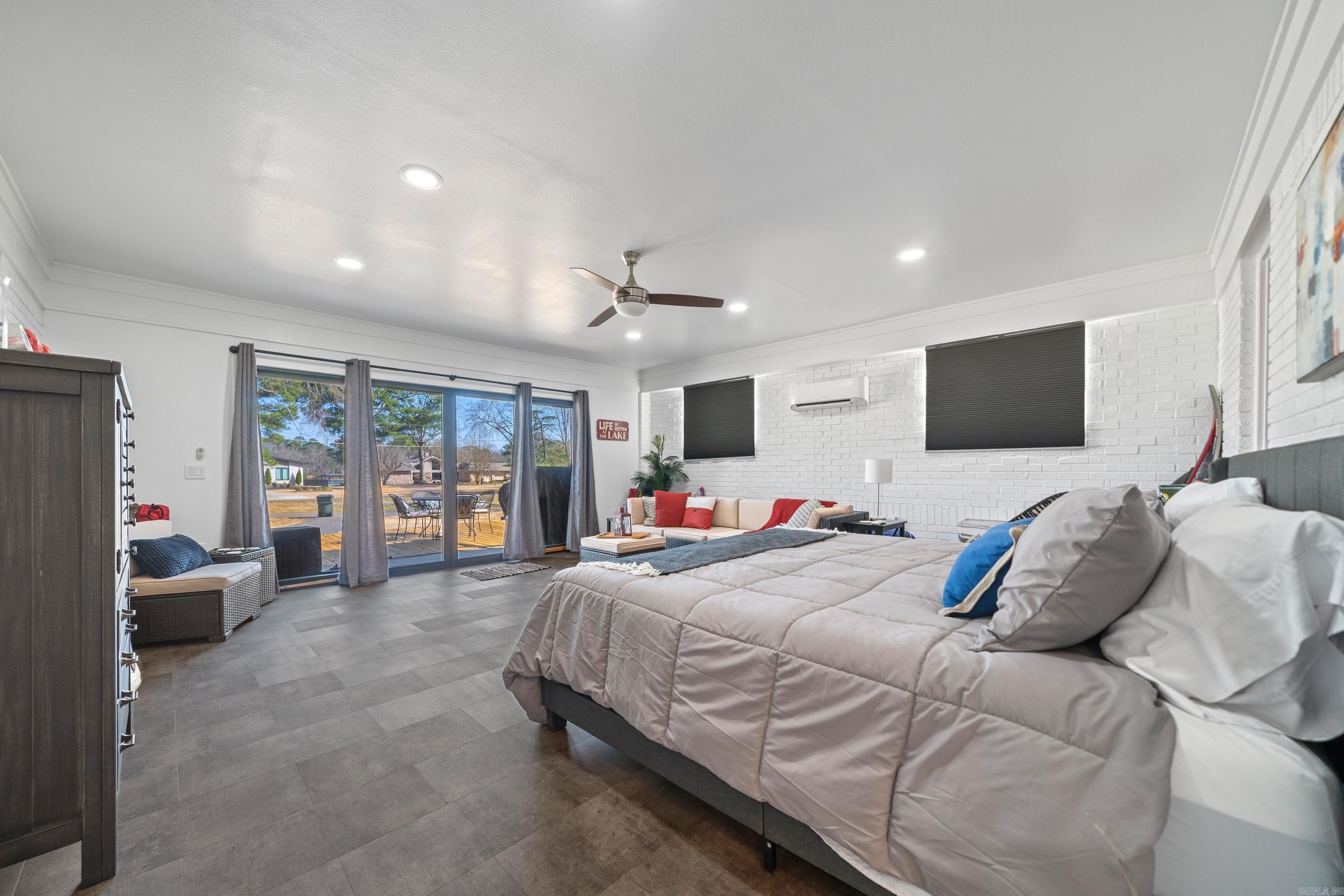 Caroline Acres - Residential