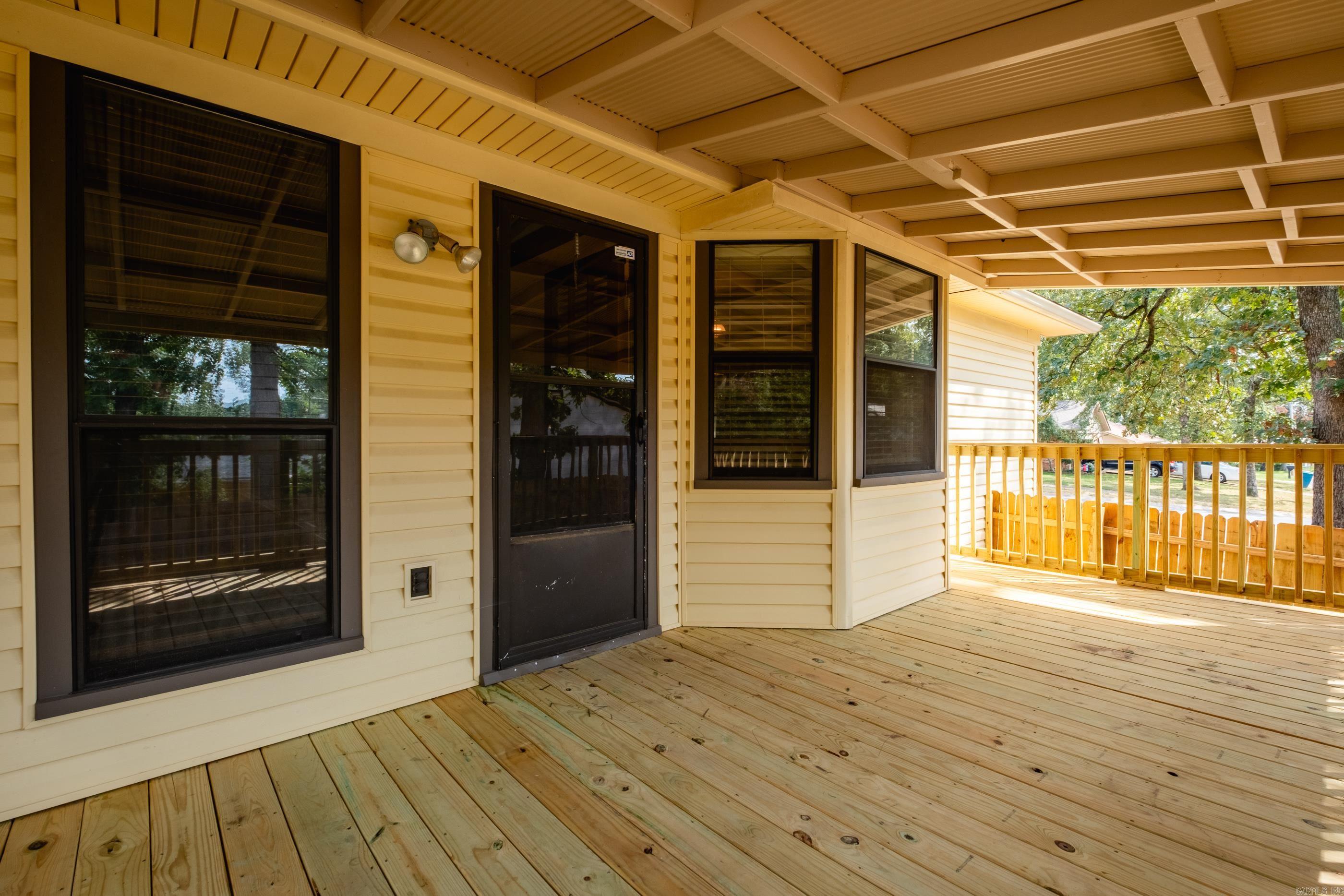 LUDINGTON HGTS - Residential