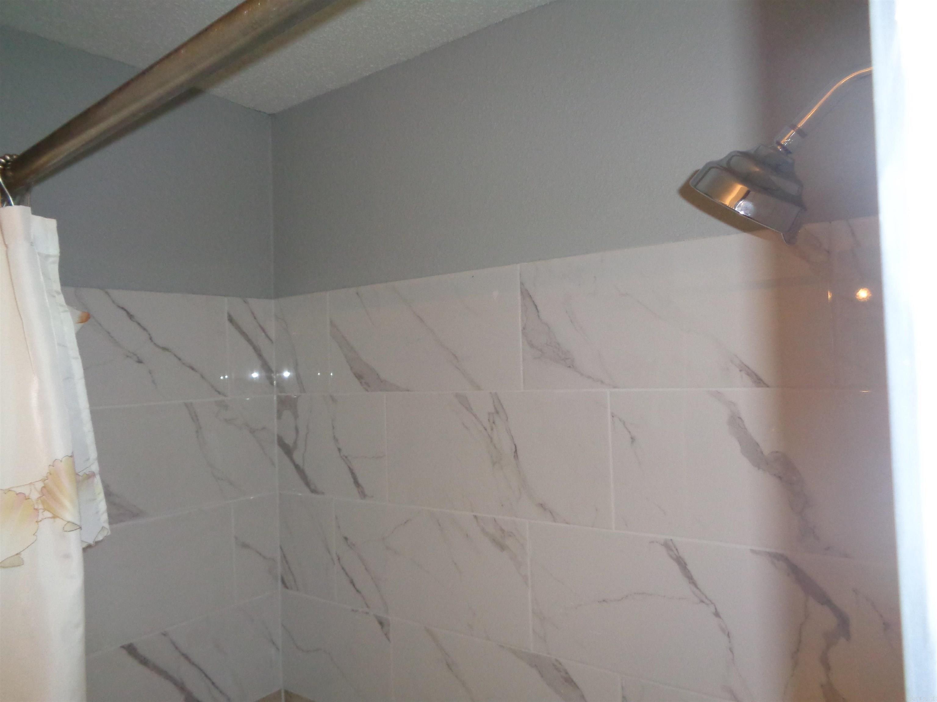 LUDINGTON HGTS - Residential