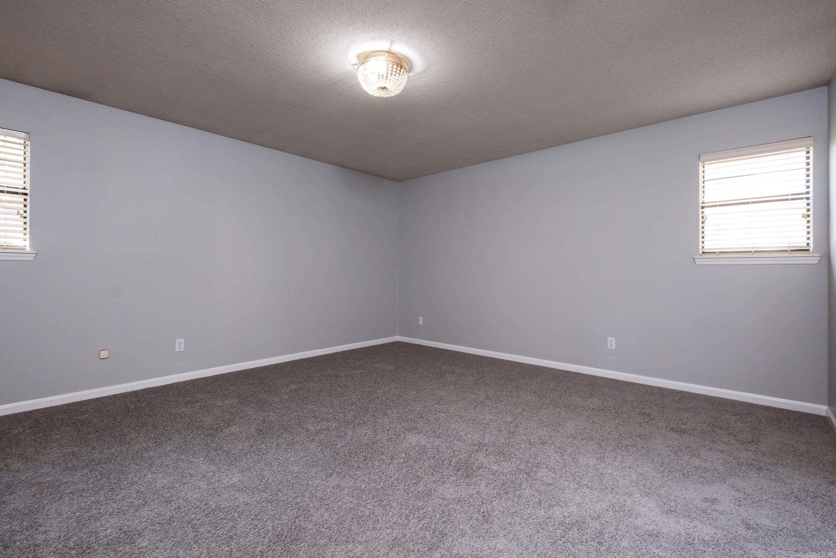 LUDINGTON HGTS - Residential