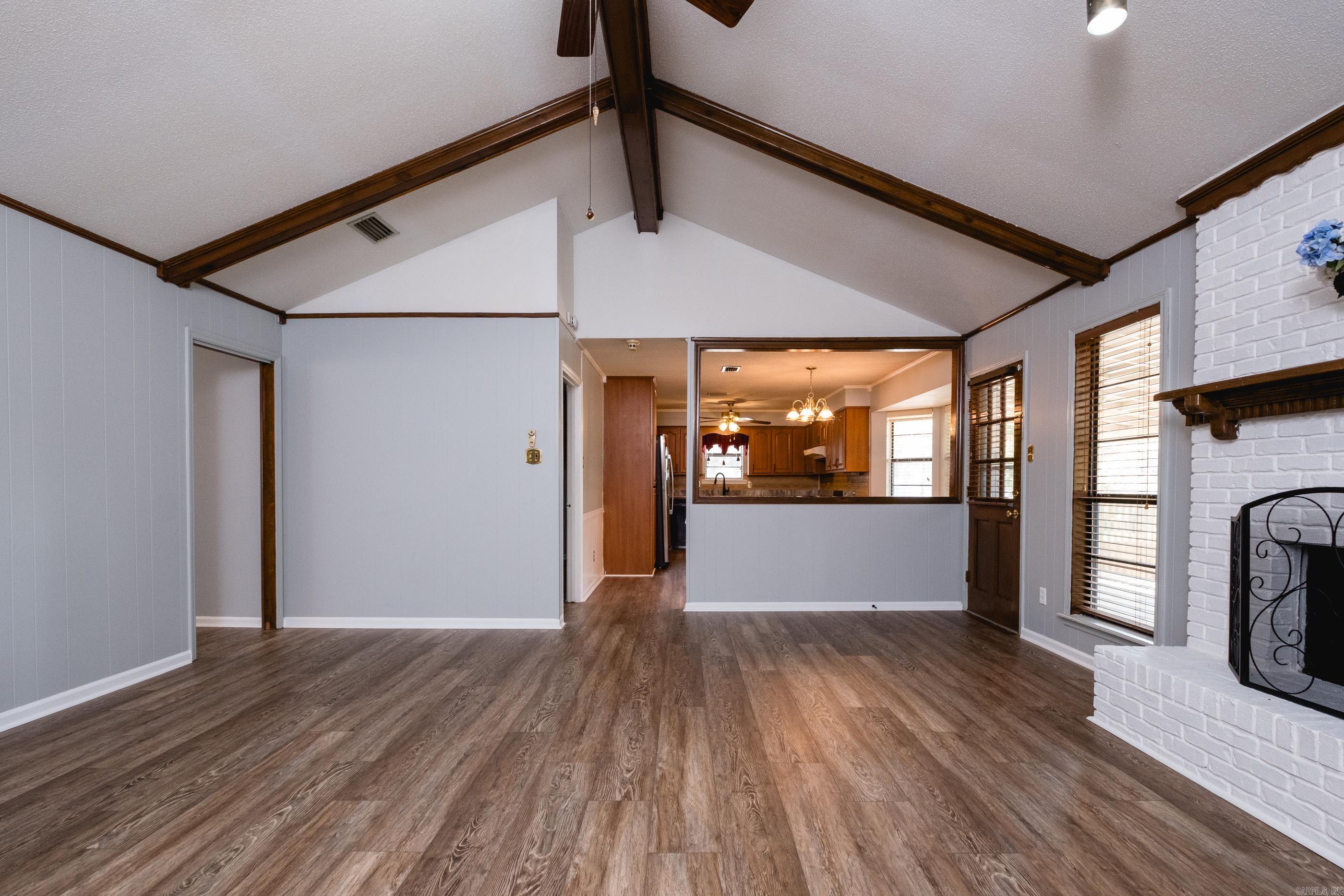 LUDINGTON HGTS - Residential