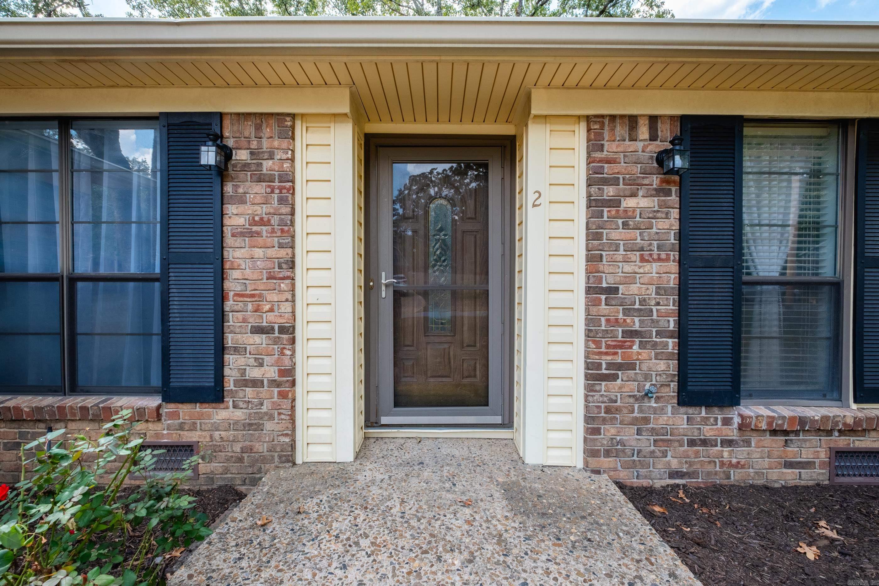 LUDINGTON HGTS - Residential