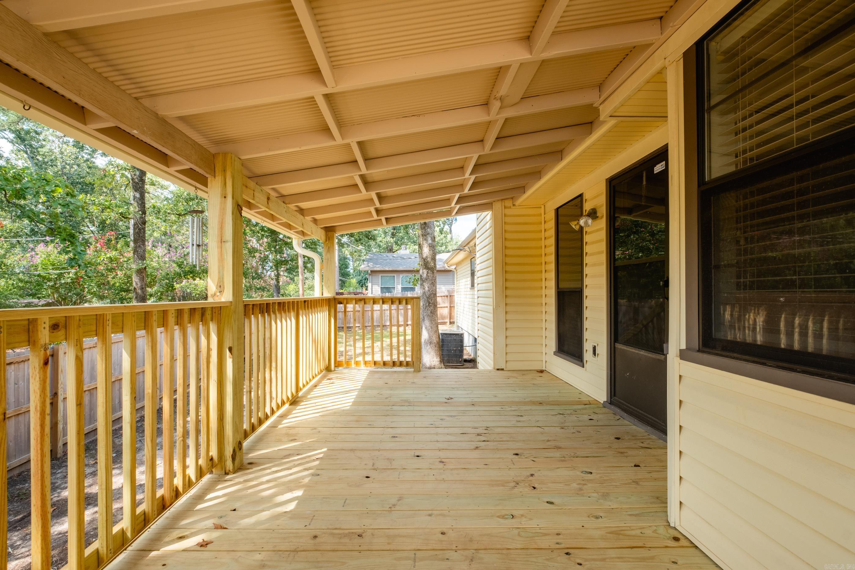 LUDINGTON HGTS - Residential