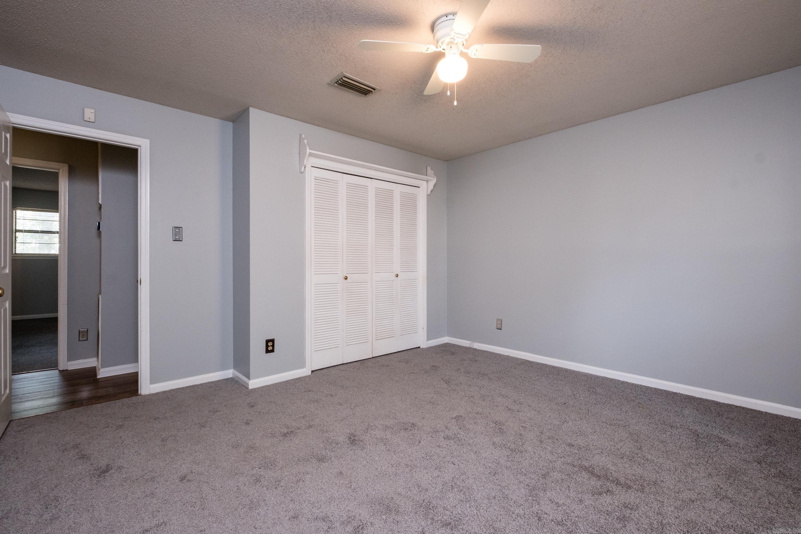 LUDINGTON HGTS - Residential