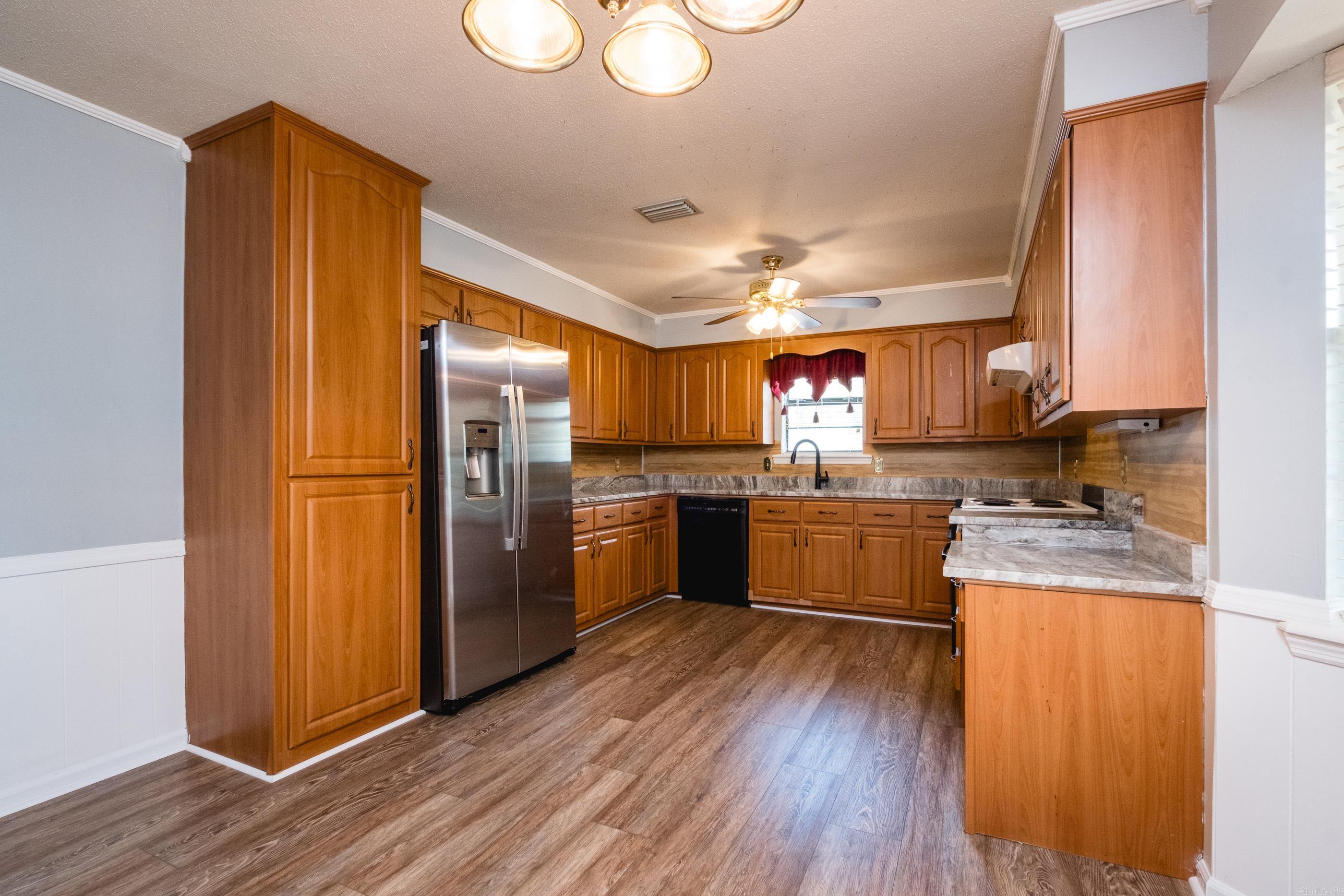 LUDINGTON HGTS - Residential